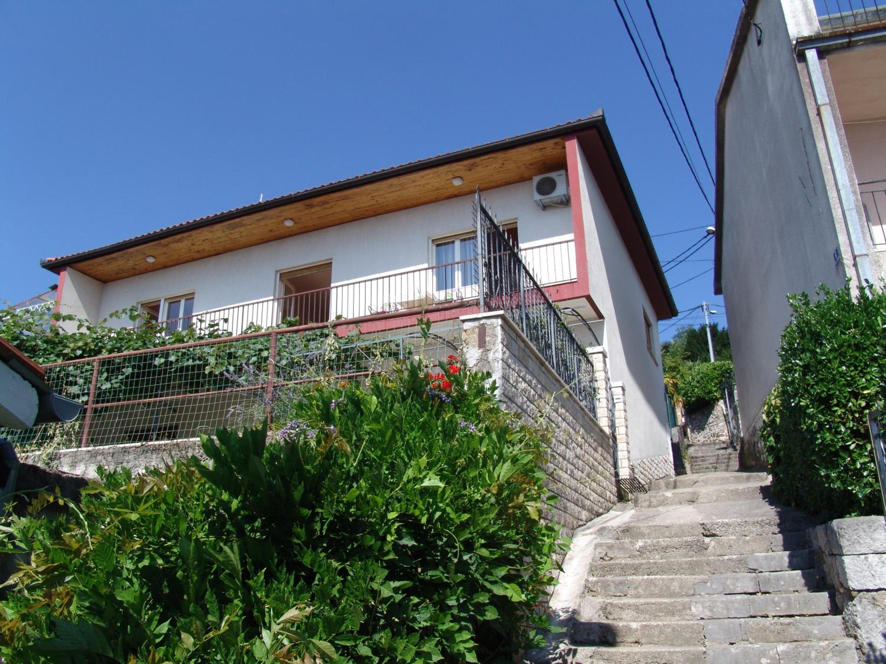 Hotel Apartments Anamarija - Image 1