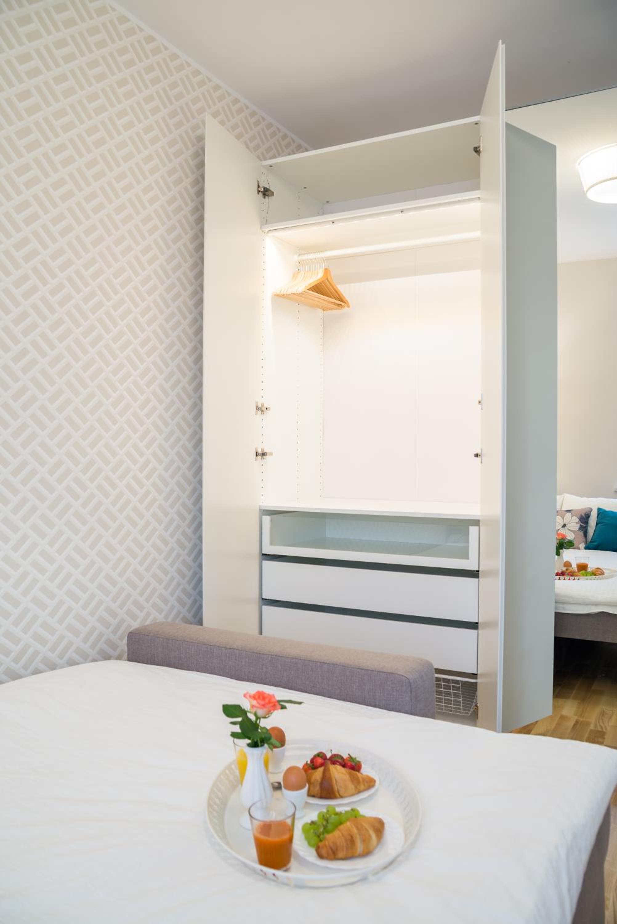 hotel room
