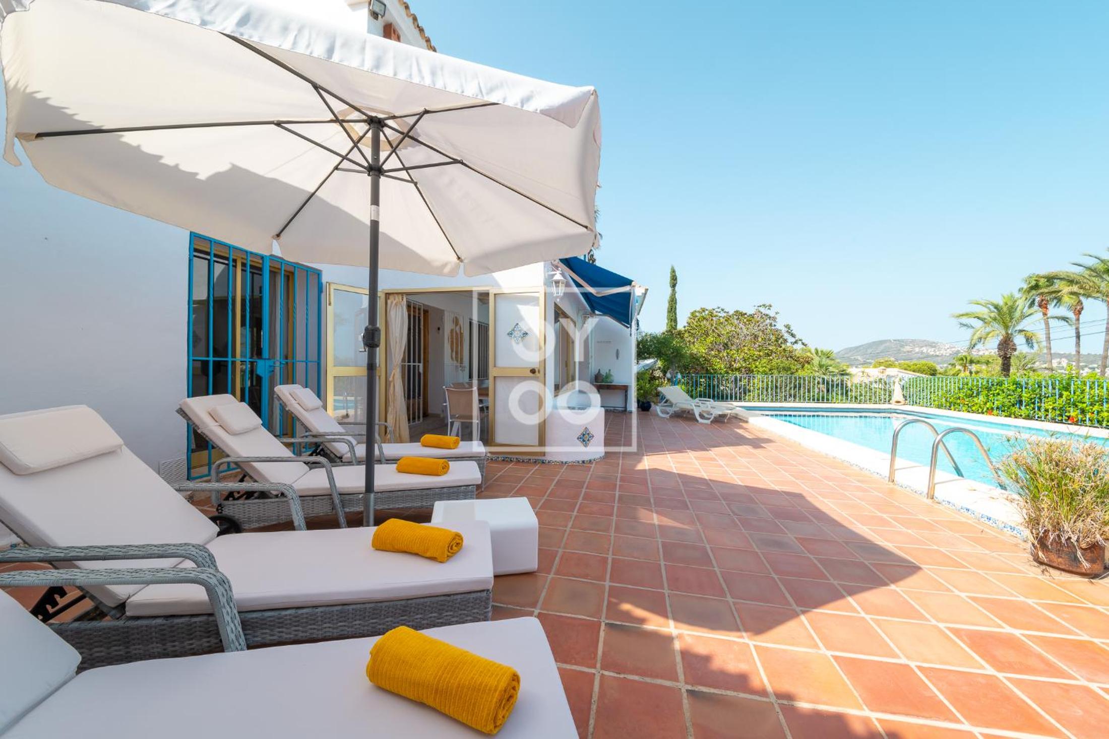 Villa El Monte de Moraira, private pool, sea views - by OYOOSTAYS