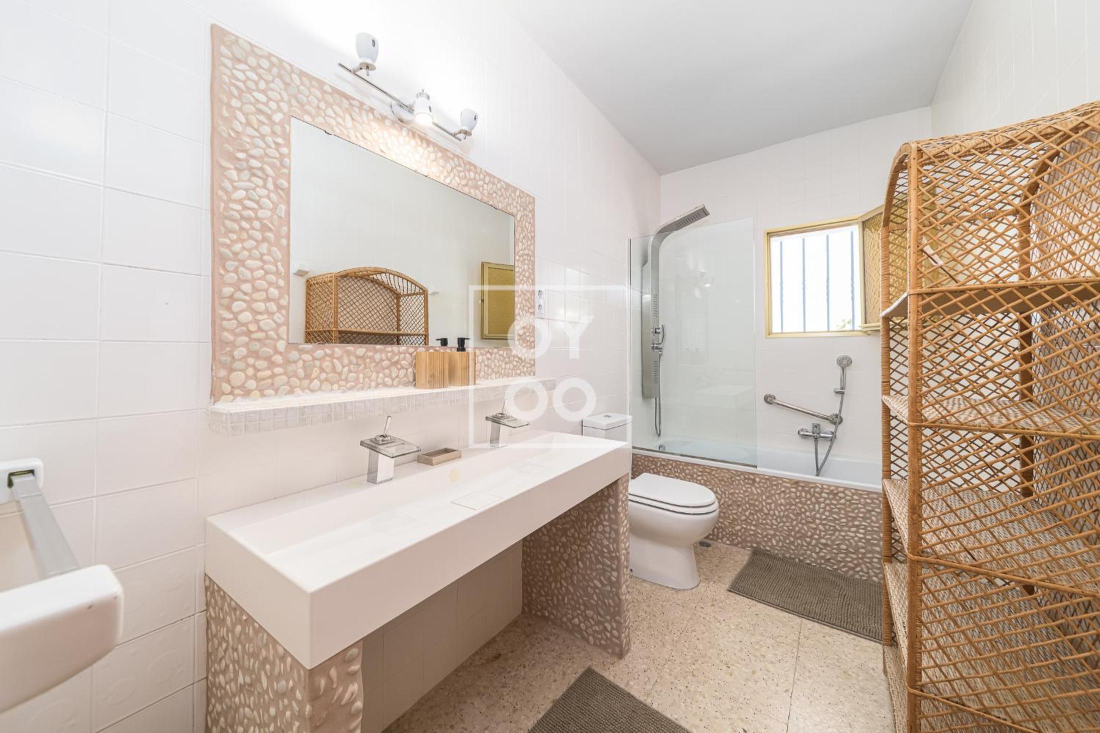 Villa El Monte de Moraira, private pool, sea views - by OYOOSTAYS