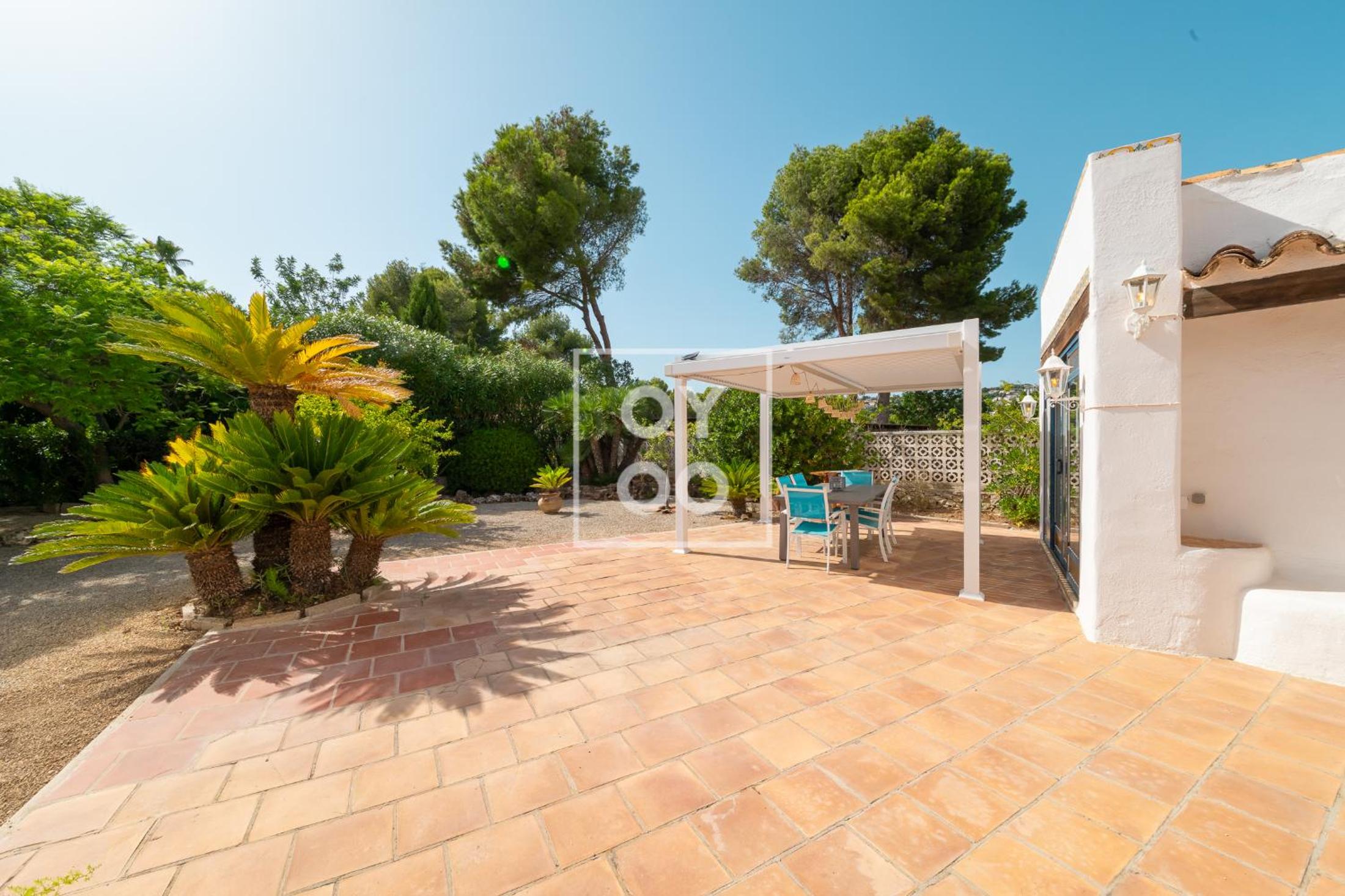 Villa El Monte de Moraira, private pool, sea views - by OYOOSTAYS