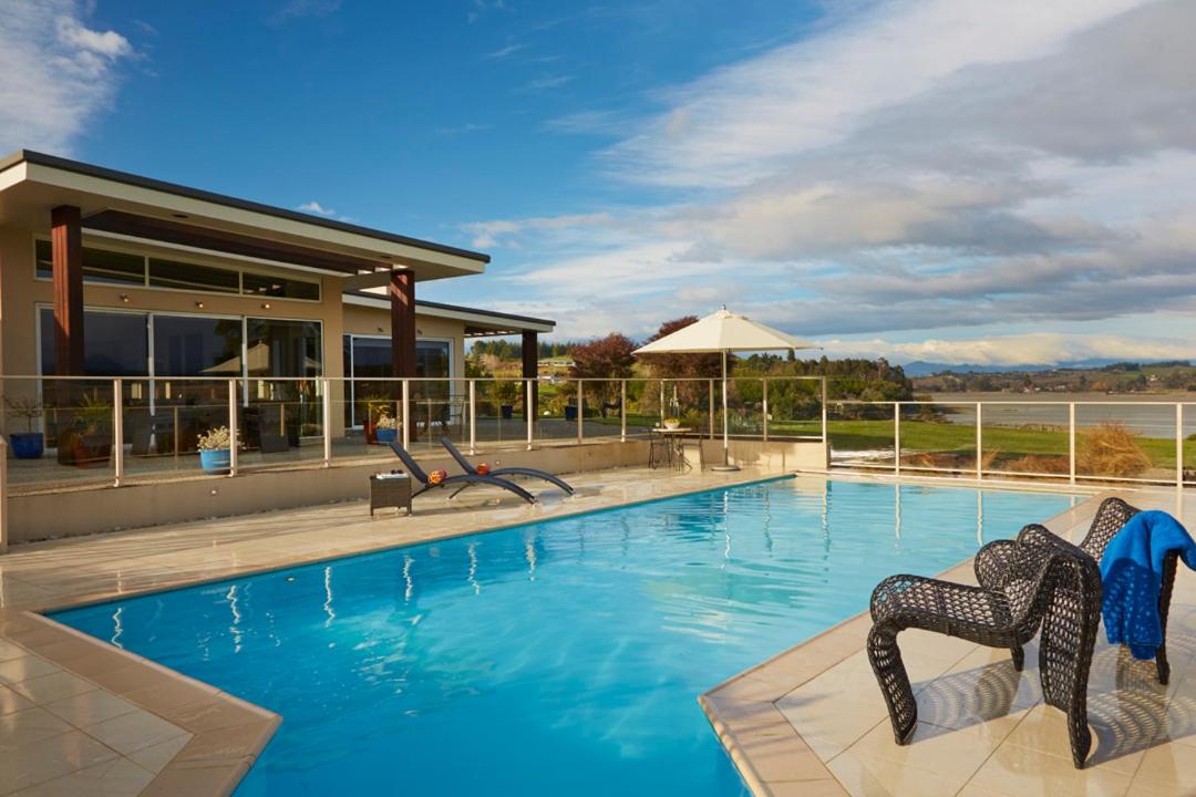 Almyra Waterfront Accommodation