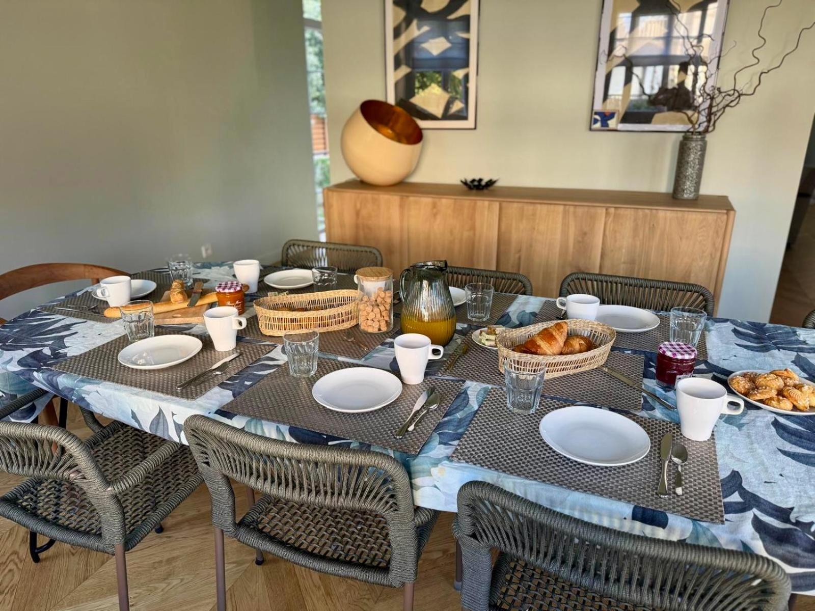 Villa Georgia - Elégante villa anglo-normande avec jardin - Plage à 100 m