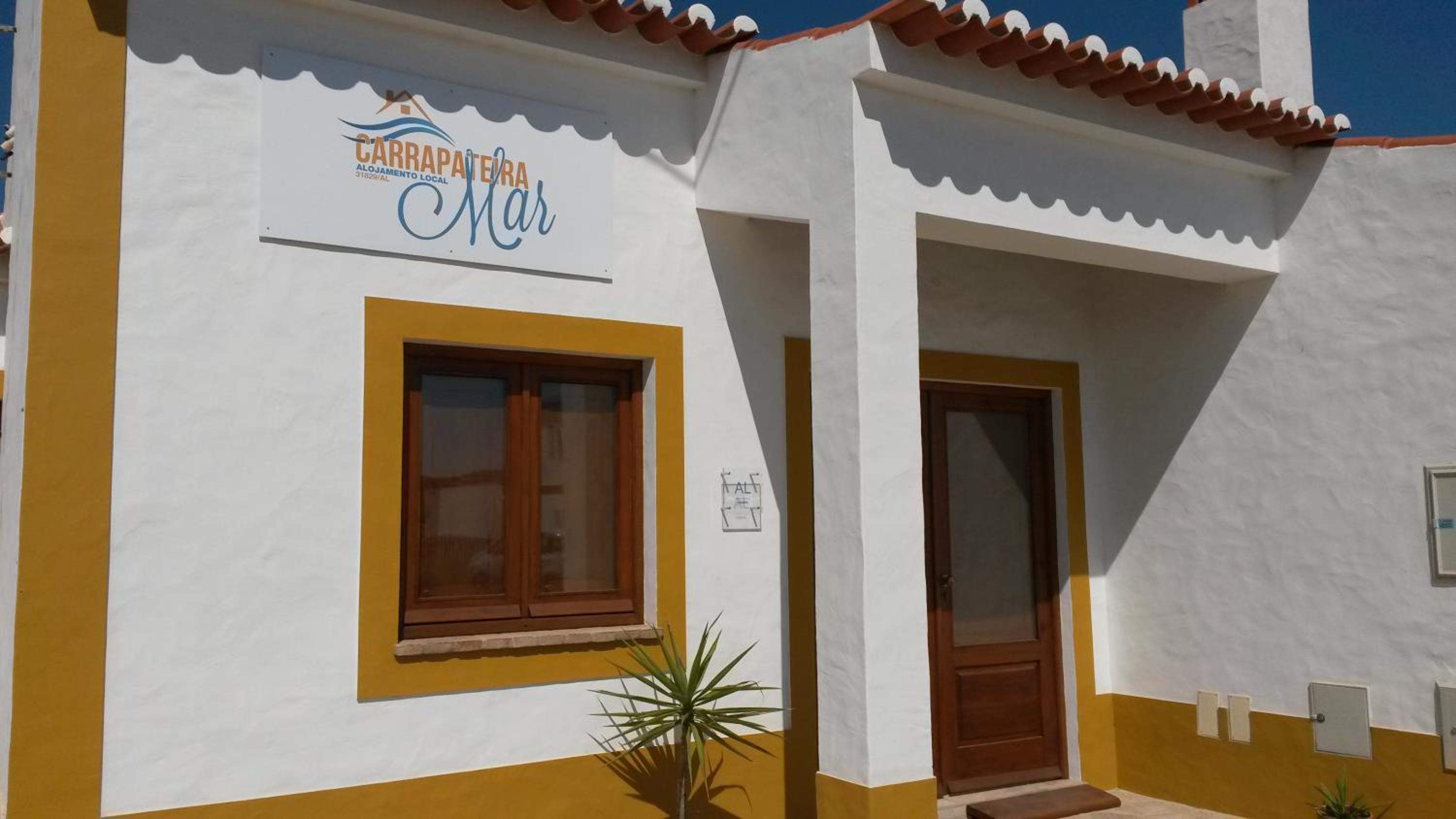 Carrapateiramar Guest House