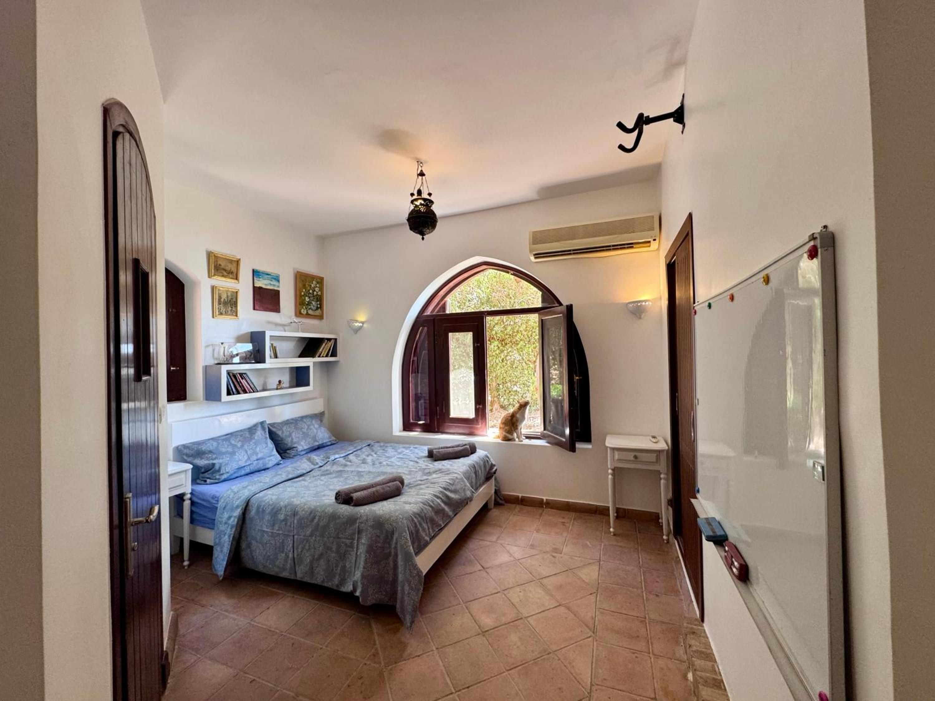 El Gouna Nubian Lagoonfront Villa - 4BR, 9 Guests