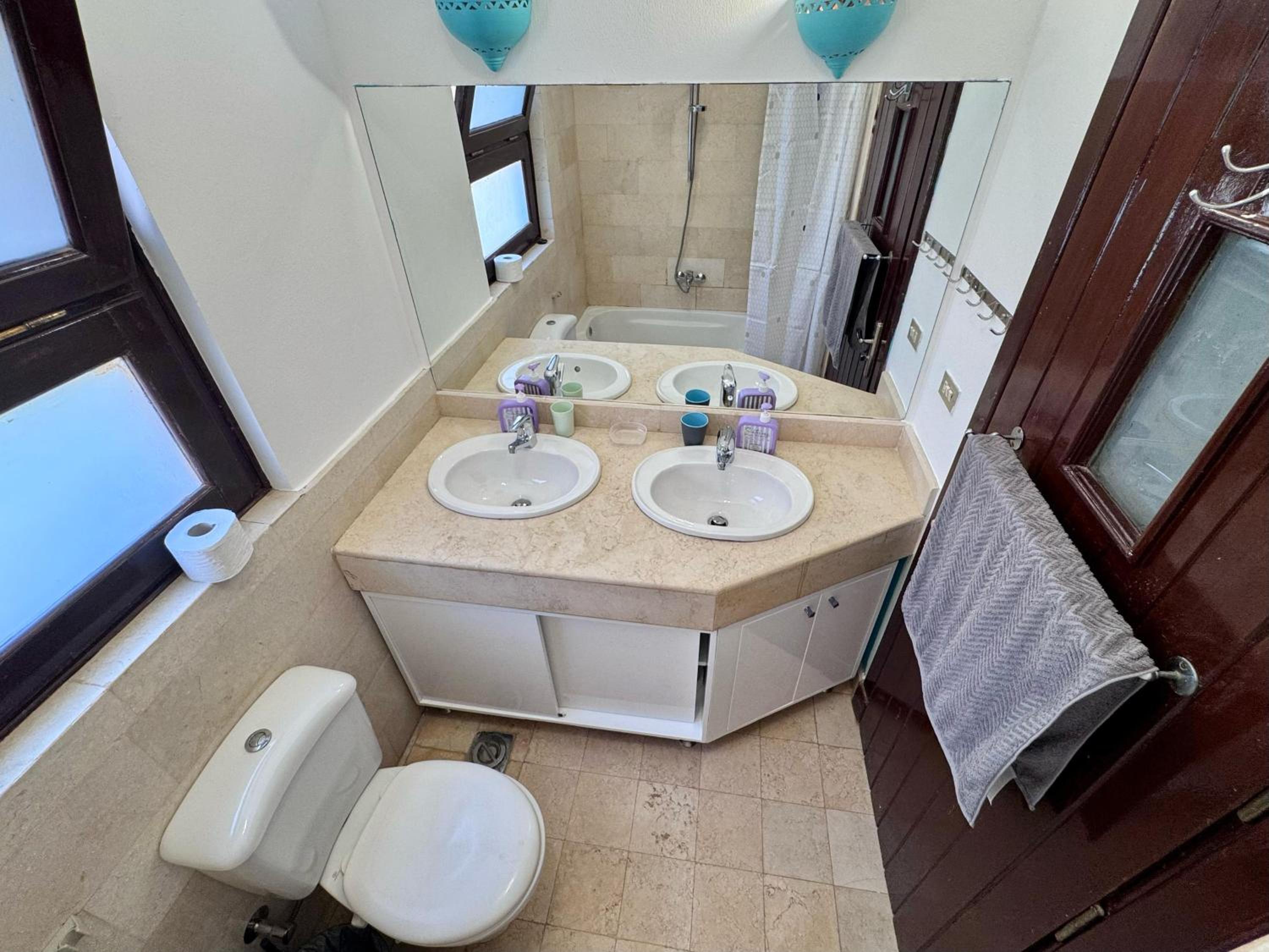 El Gouna Nubian Lagoonfront Villa - 4BR, 9 Guests