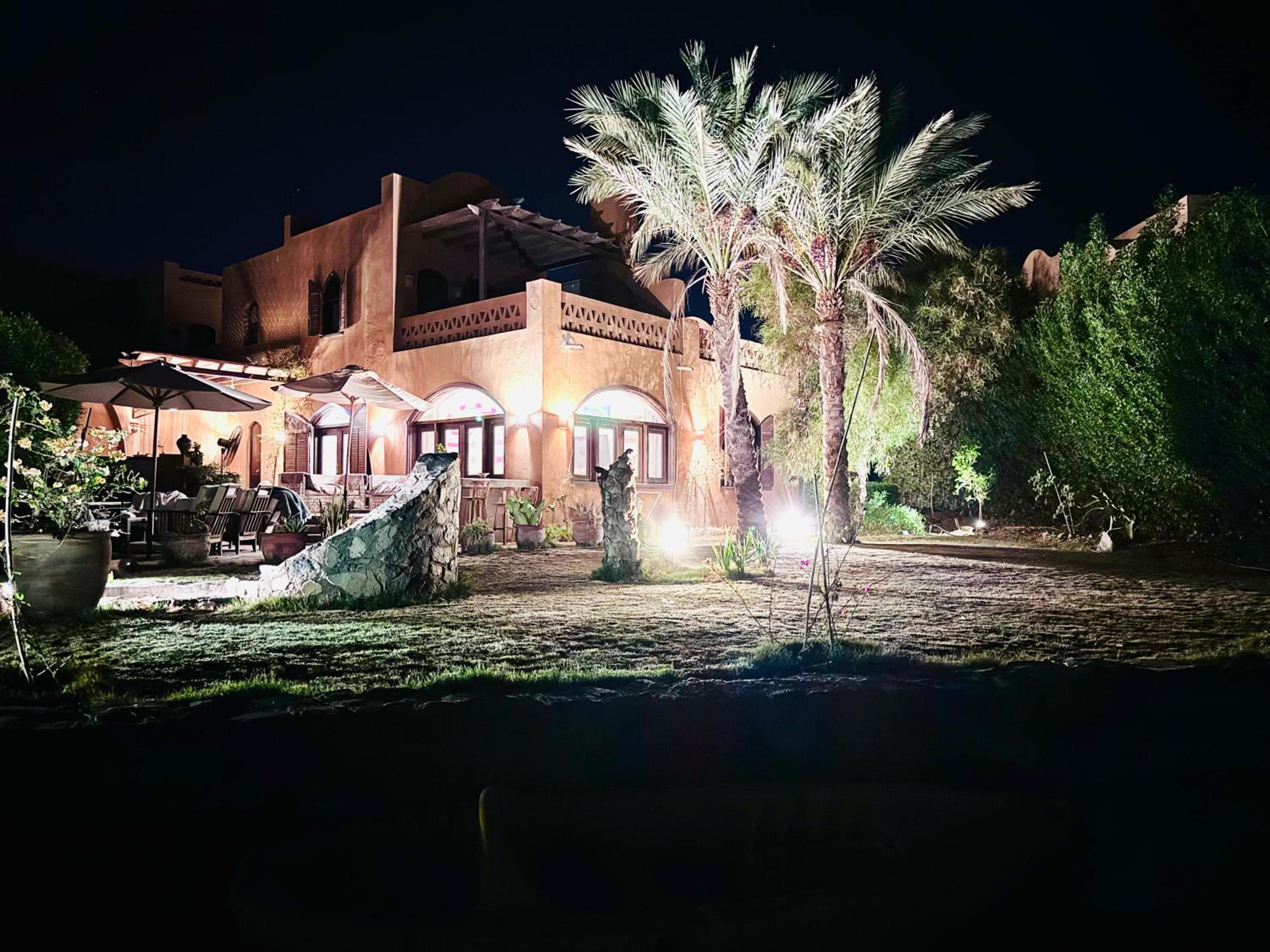 El Gouna Nubian Lagoonfront Villa - 4BR, 9 Guests