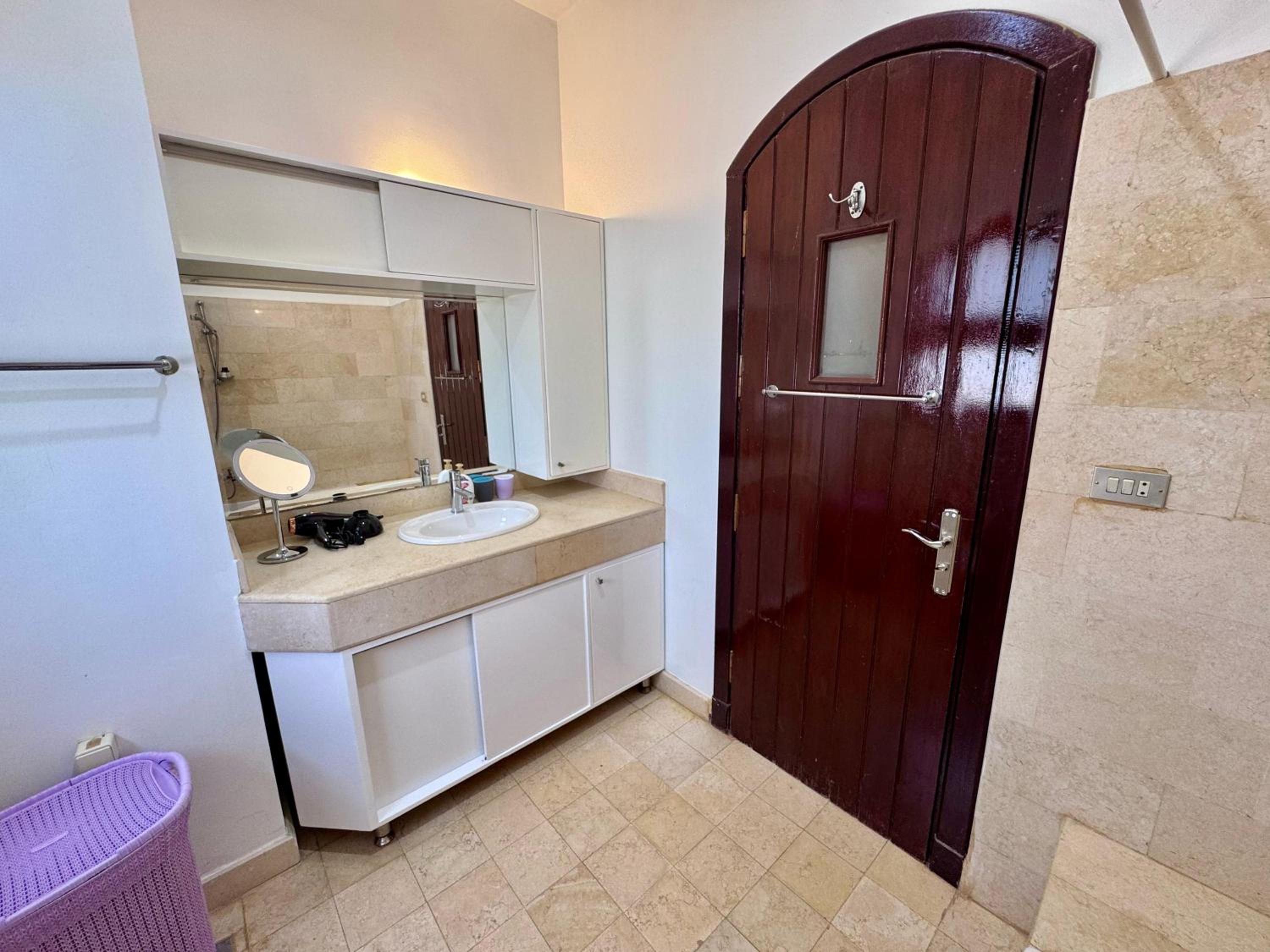 El Gouna Nubian Lagoonfront Villa - 4BR, 9 Guests