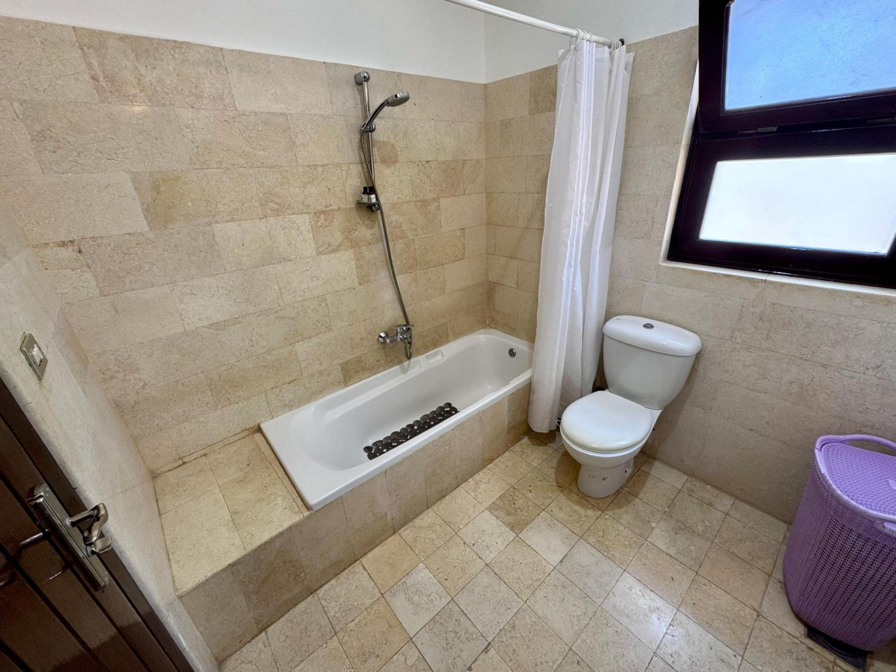 El Gouna Nubian Lagoonfront Villa - 4BR, 9 Guests