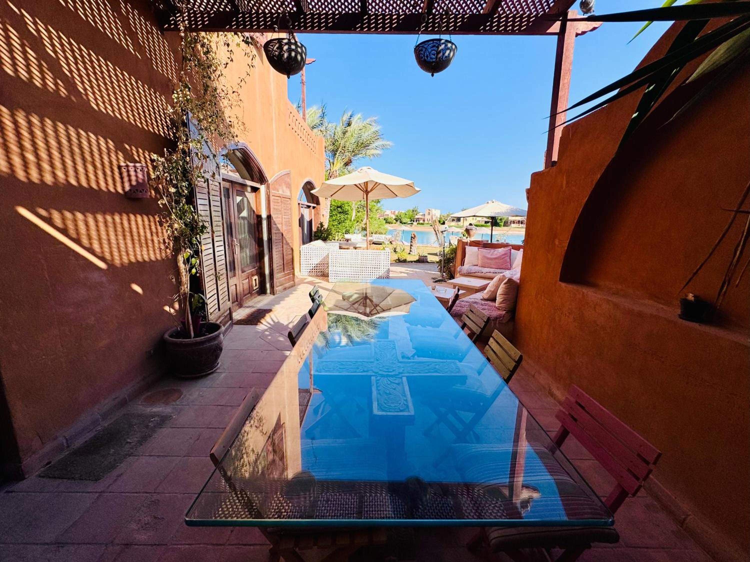 El Gouna Nubian Lagoonfront Villa - 4BR, 9 Guests