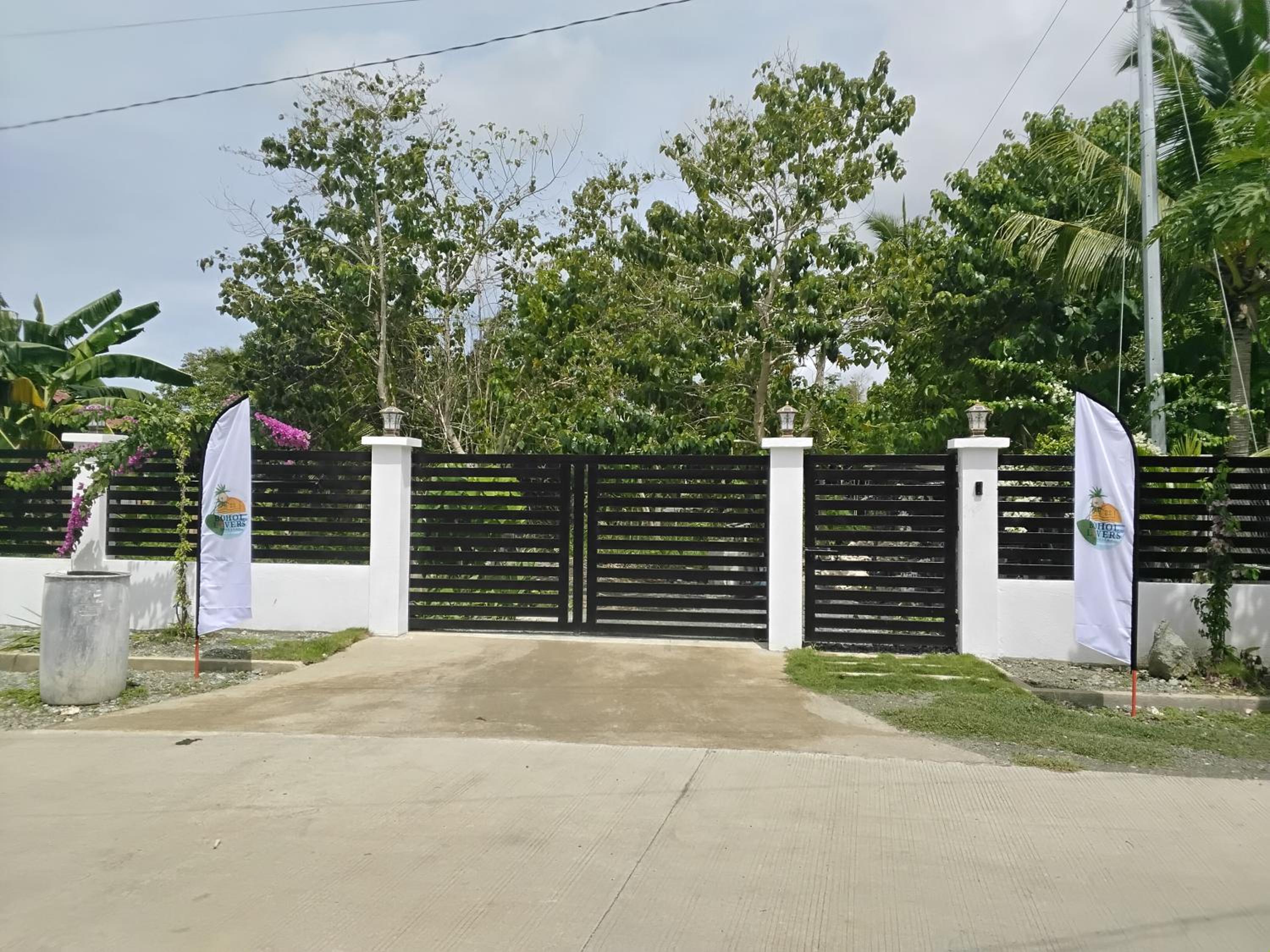 Bohol Lovers Homestay in Anda Bohol nearby beach