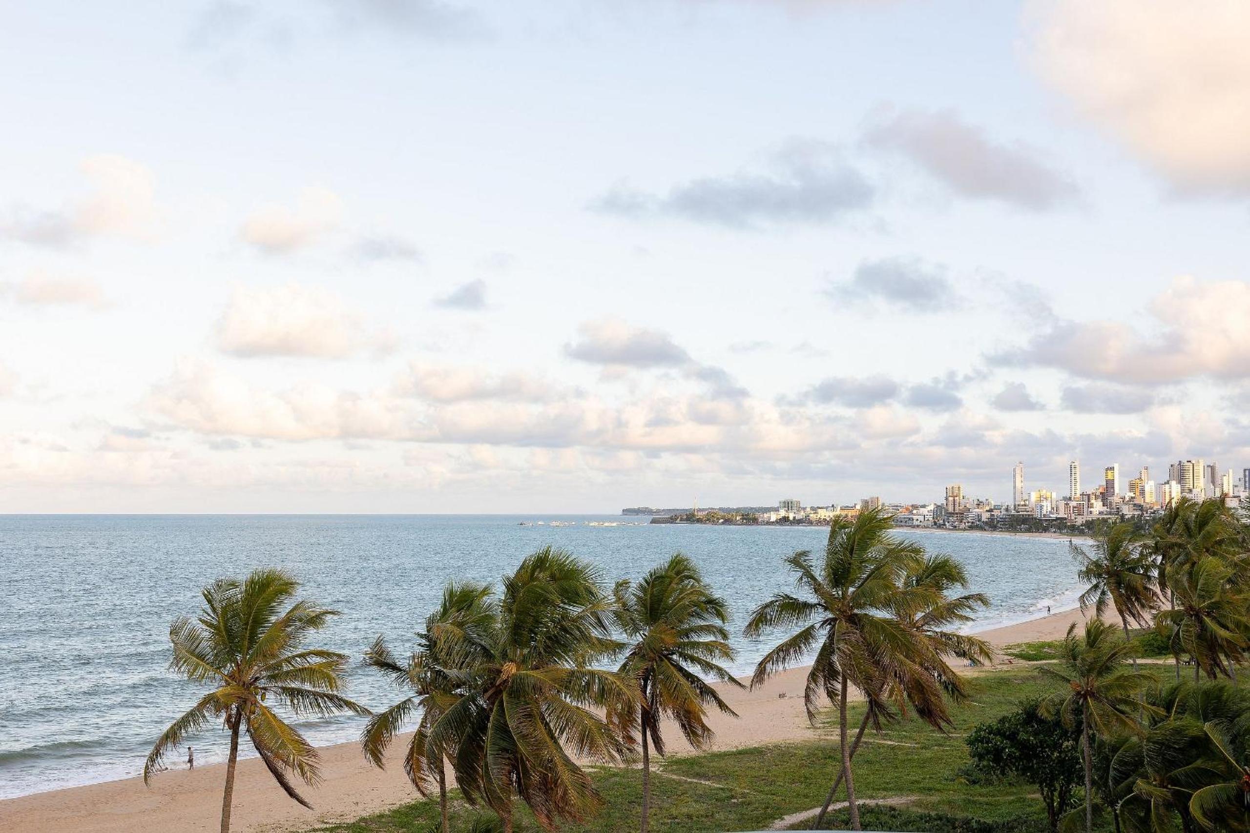 Setai Aquamaris #120 - Seafront by Carpediem