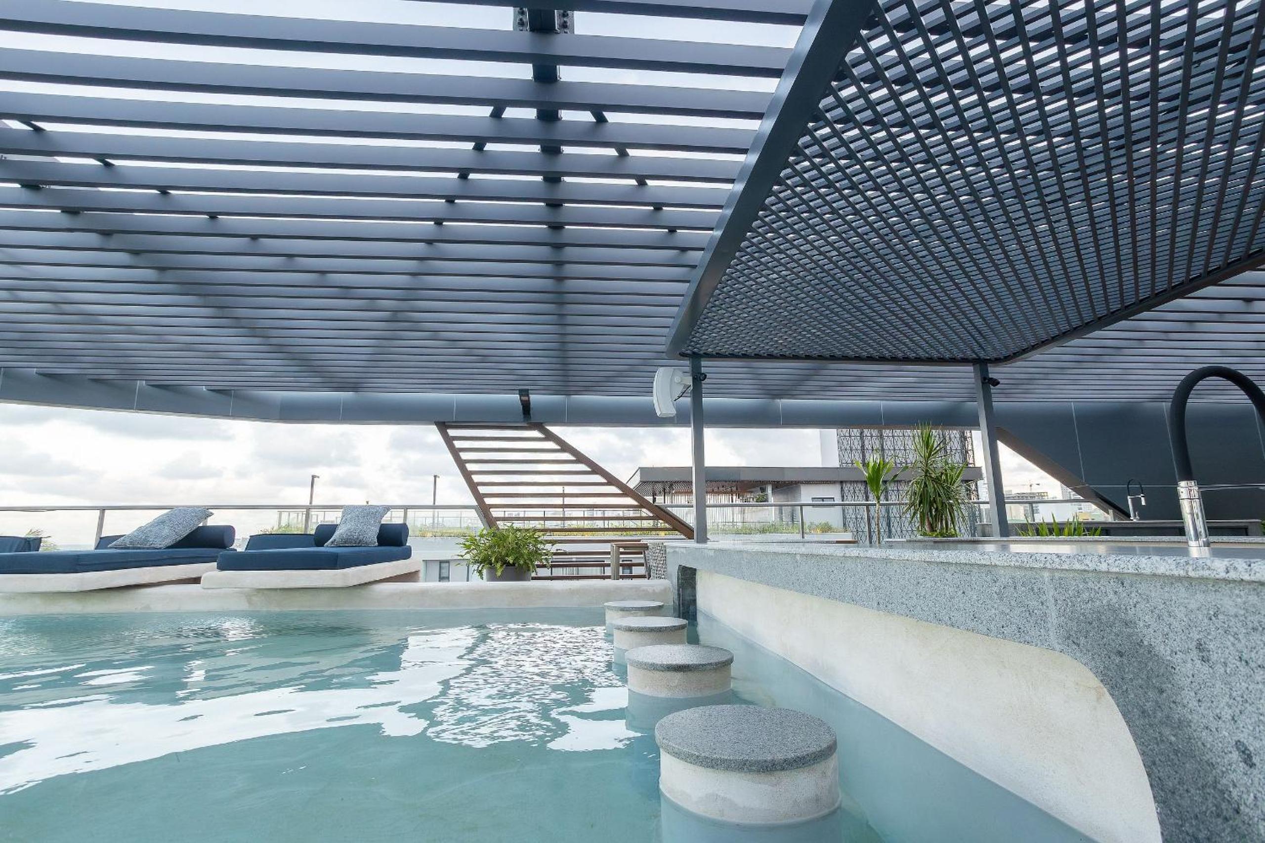 Setai Aquamaris #120 - Seafront by Carpediem