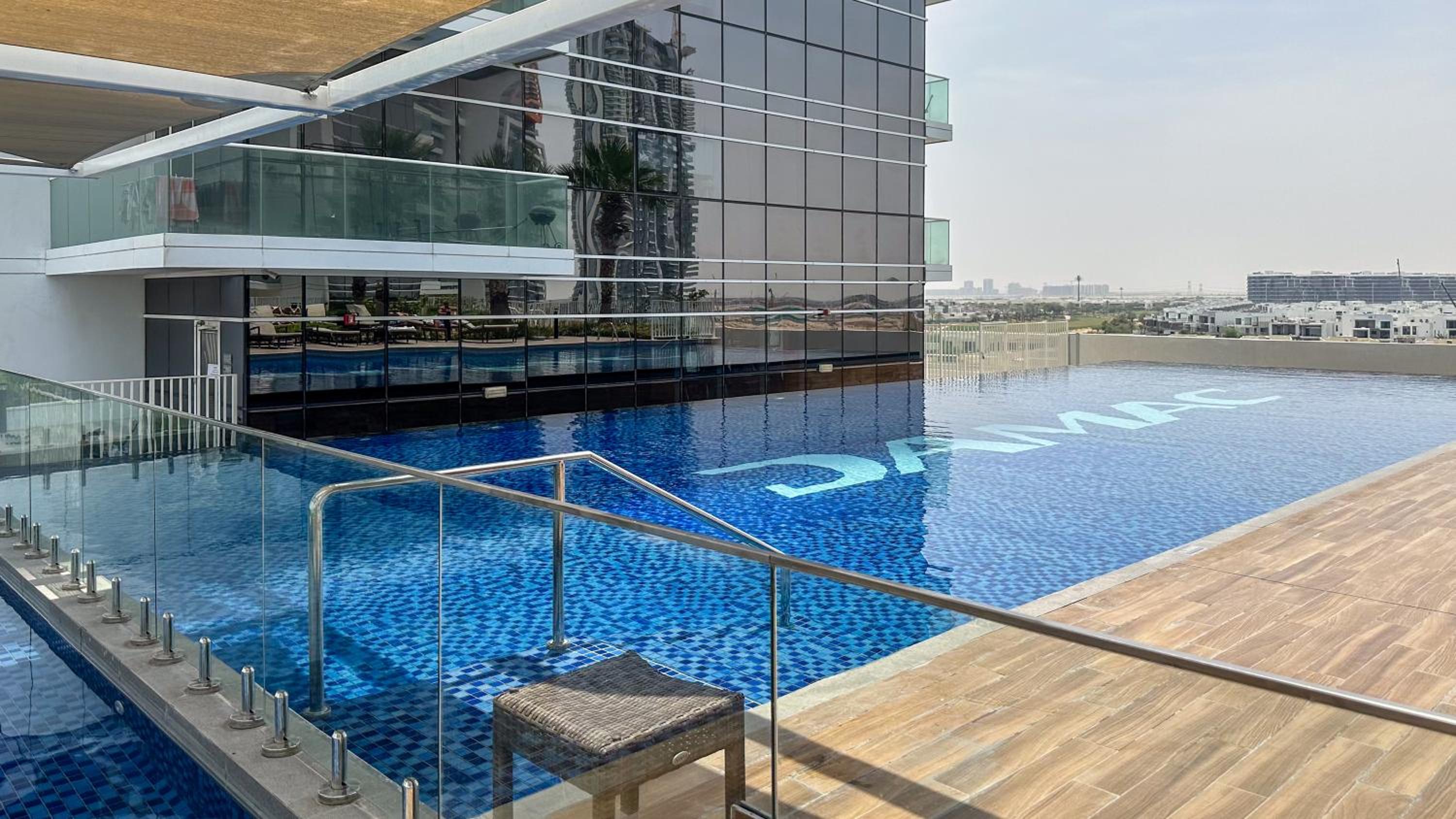 Maison Privee - Stylish Studio with Top Facilities in Damac Hills