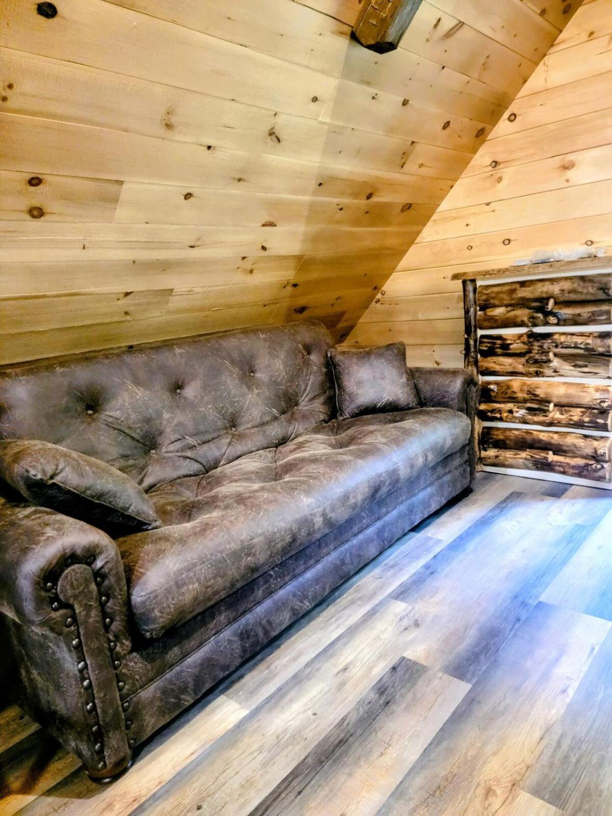 WildWood Cabin