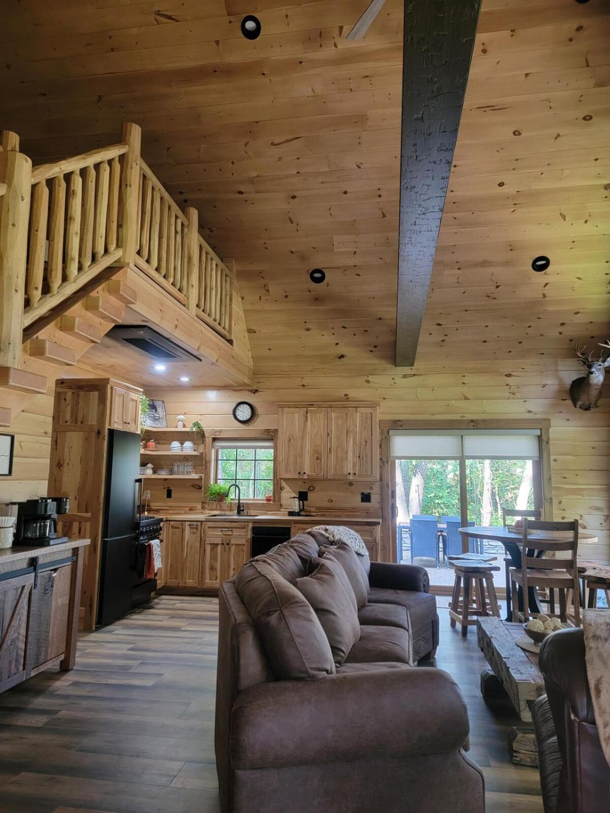 WildWood Cabin