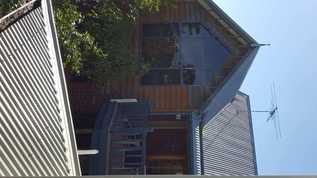Anchorage Guest House and Self-contained Accommodation