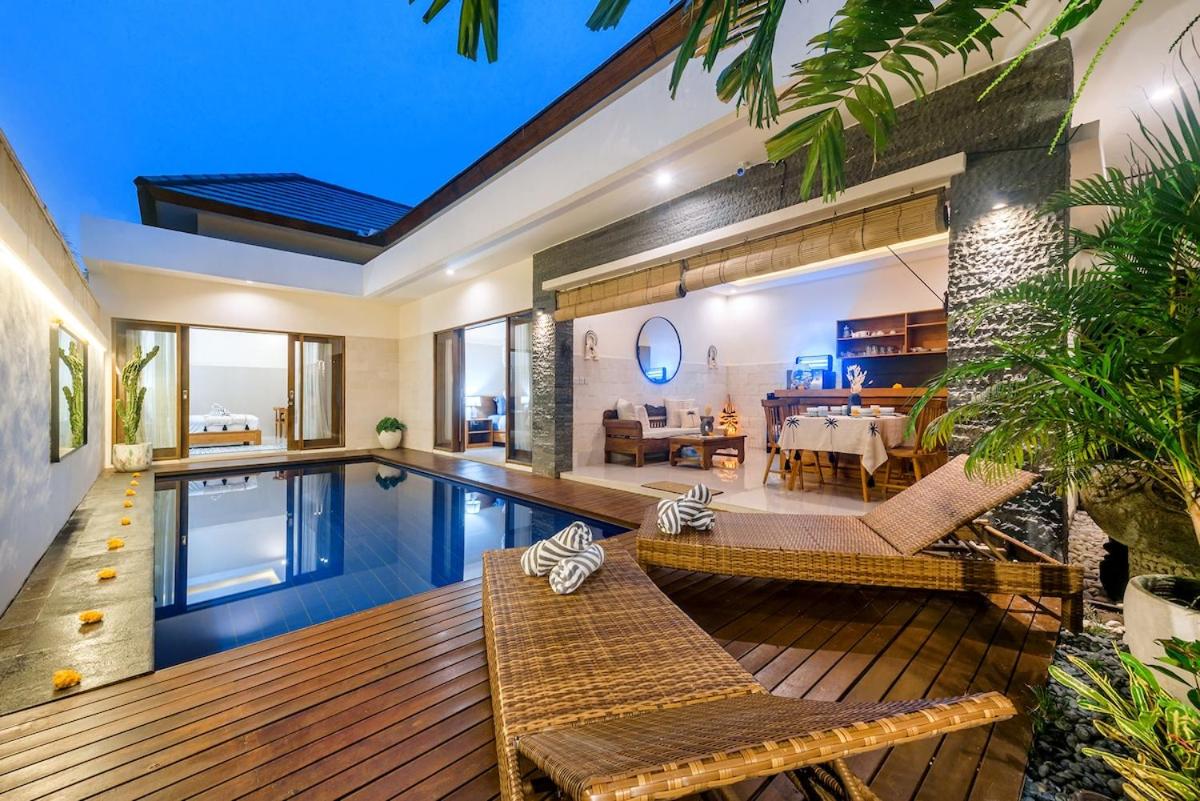 Adikara Villa 2 Cozy 2BR in Canggu, Berawa 5 mins to the beach