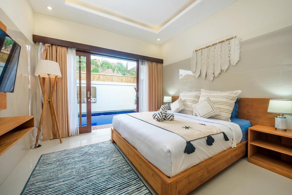 Adikara Villa 2 Cozy 2BR in Canggu, Berawa 5 mins to the beach