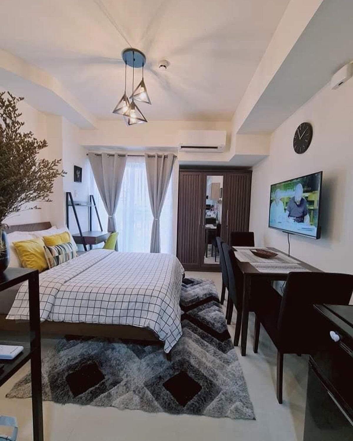 Studio with Balcony plus City View at Inspiria with Fast WiFi & Free Netflix