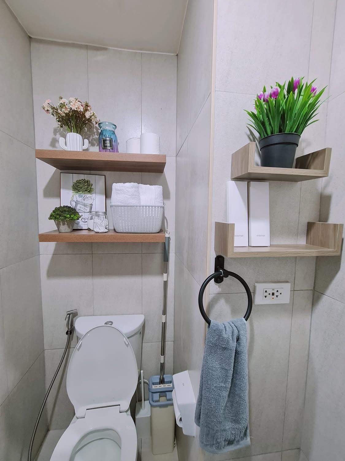 Studio with Balcony plus City View at Inspiria with Fast WiFi & Free Netflix
