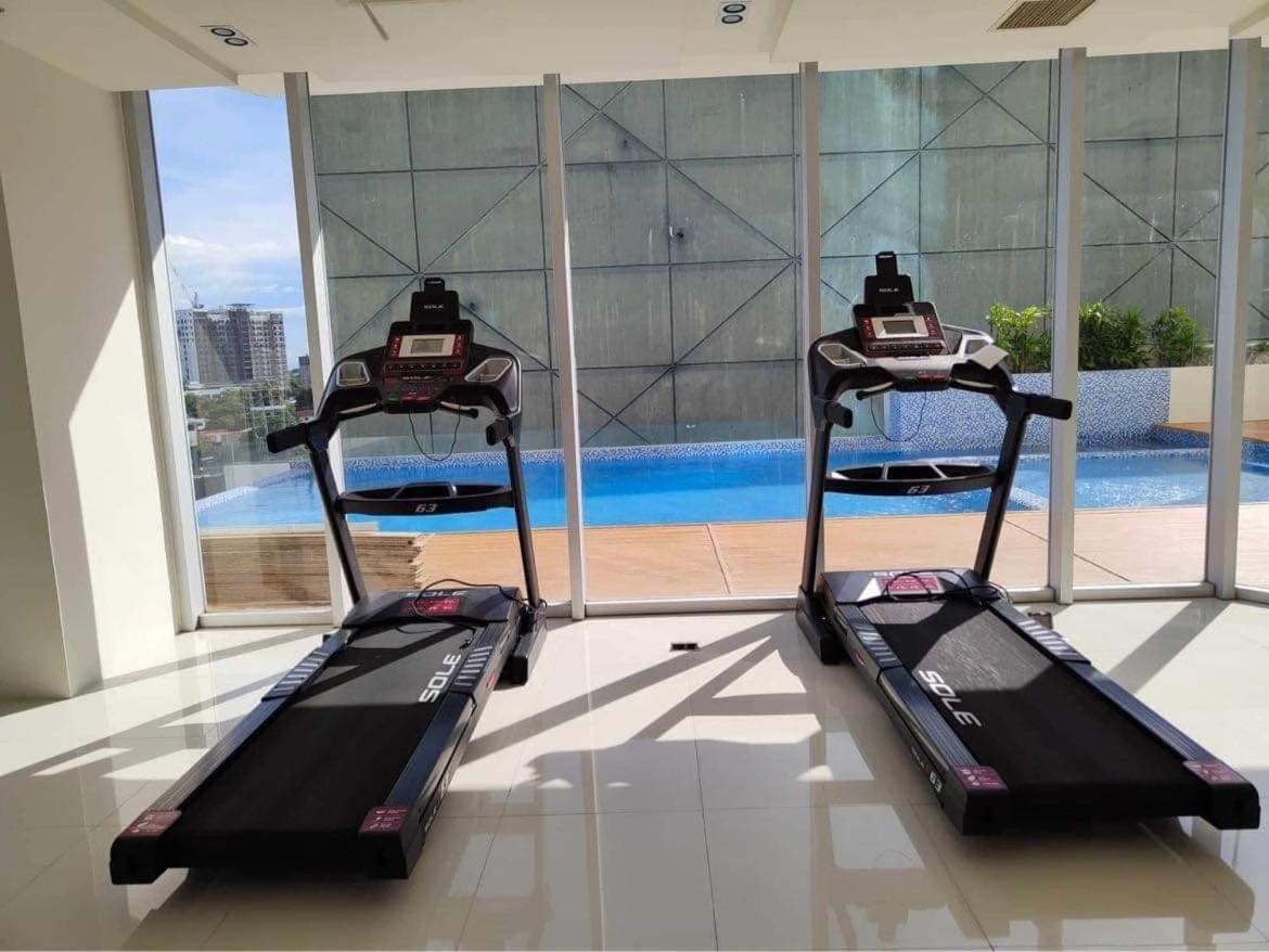 Studio with Balcony plus City View at Inspiria with Fast WiFi & Free Netflix