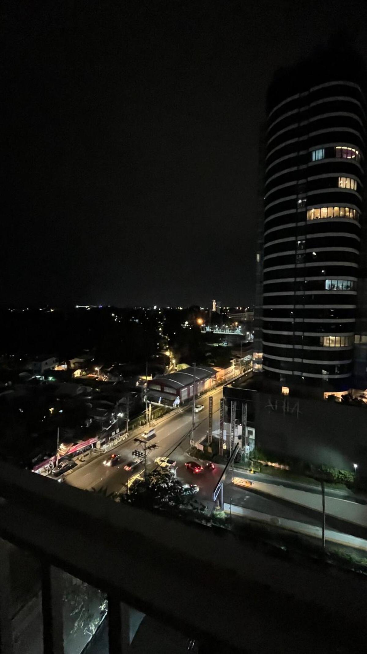 Studio with Balcony plus City View at Inspiria with Fast WiFi & Free Netflix