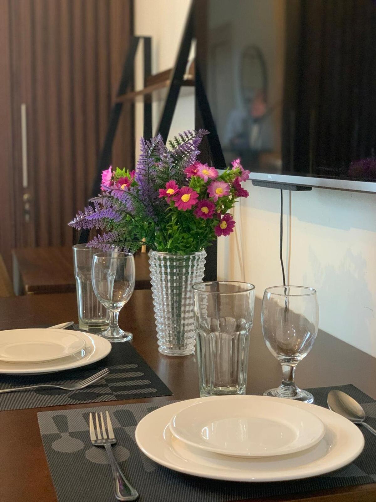 Studio with Balcony plus City View at Inspiria with Fast WiFi & Free Netflix
