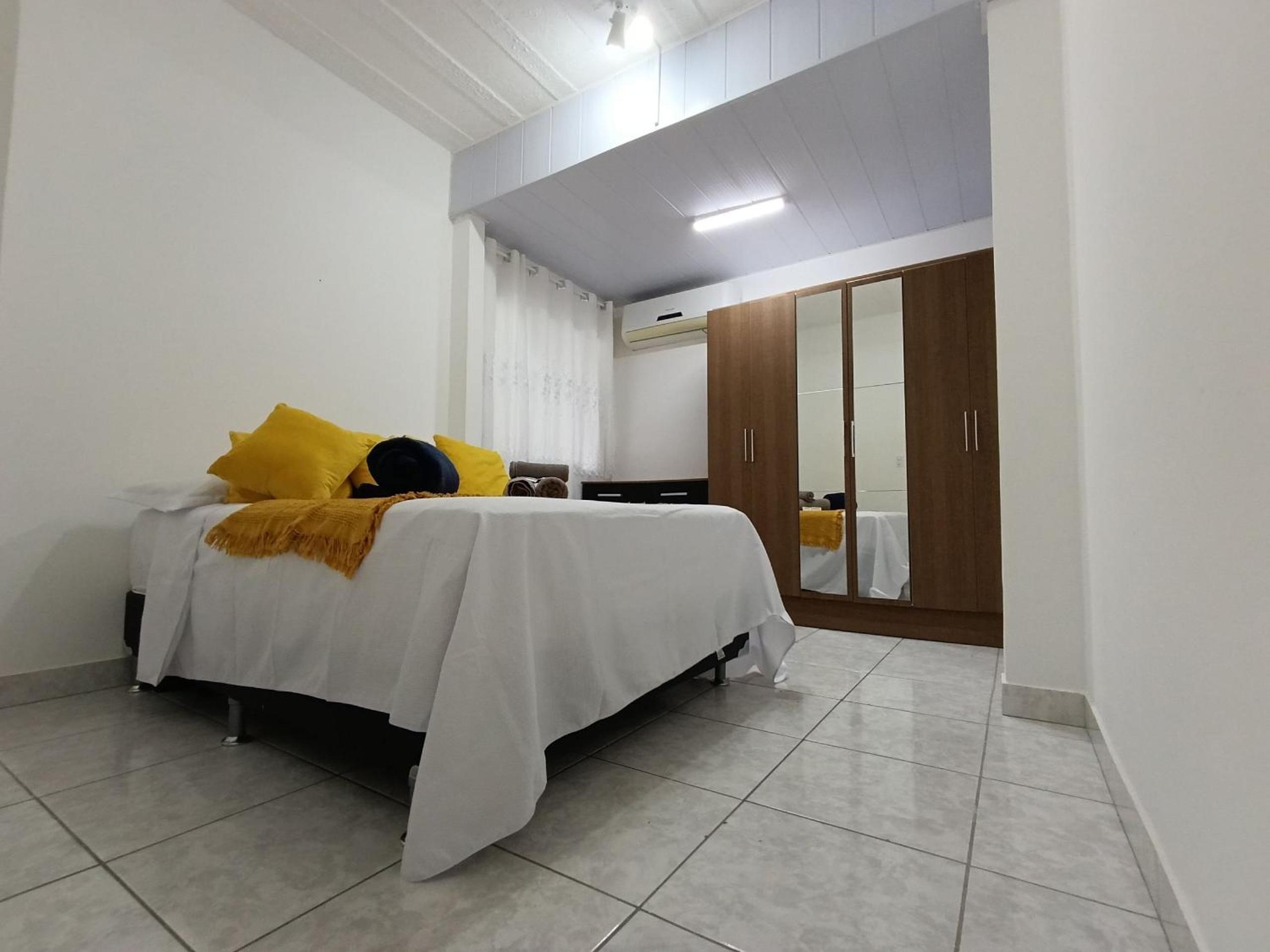 Guaratiba - Beauty and Tranquility for 5 guests.