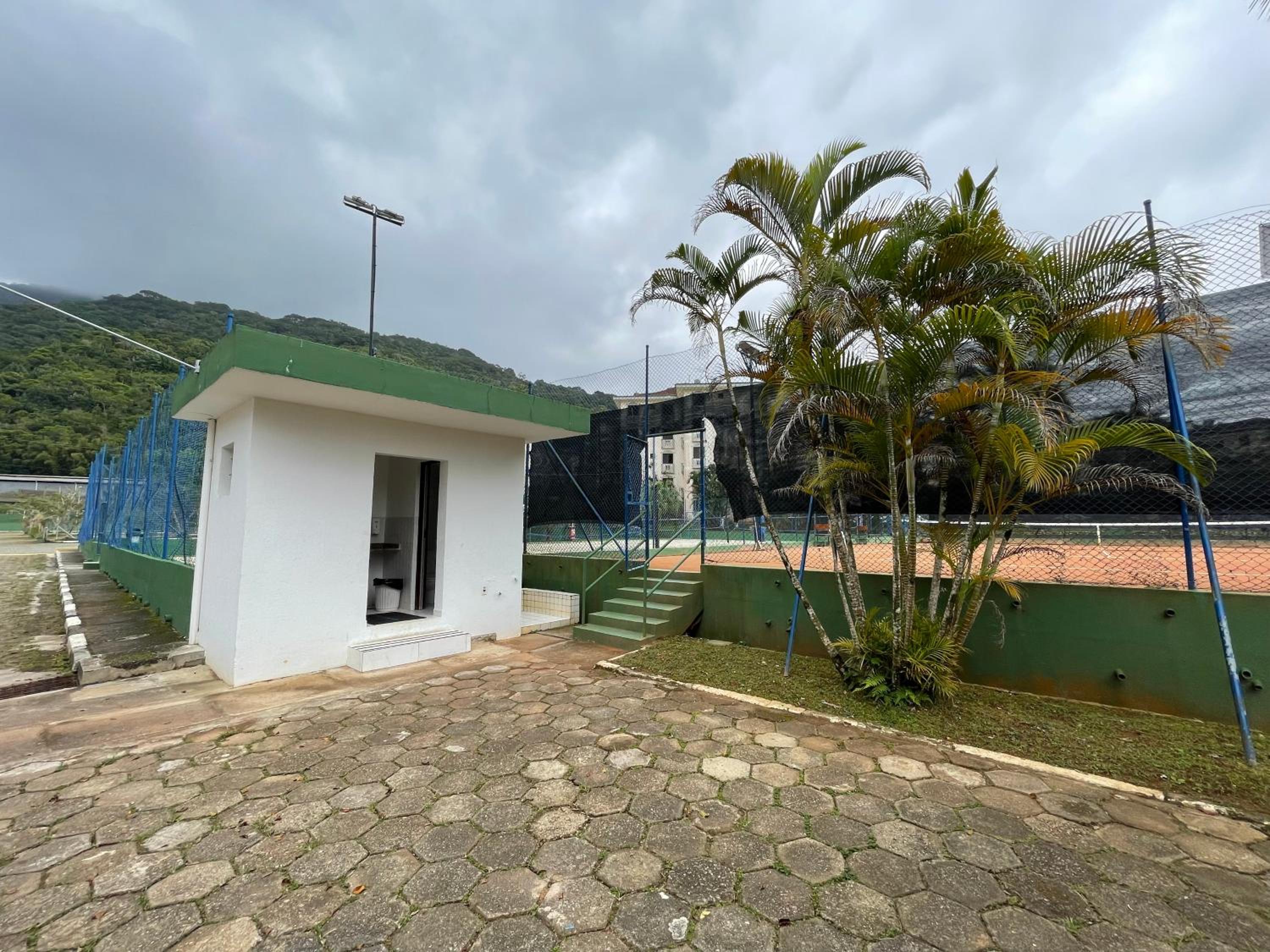 Resort Wembley Tenis 250m da Praia das Toninhas