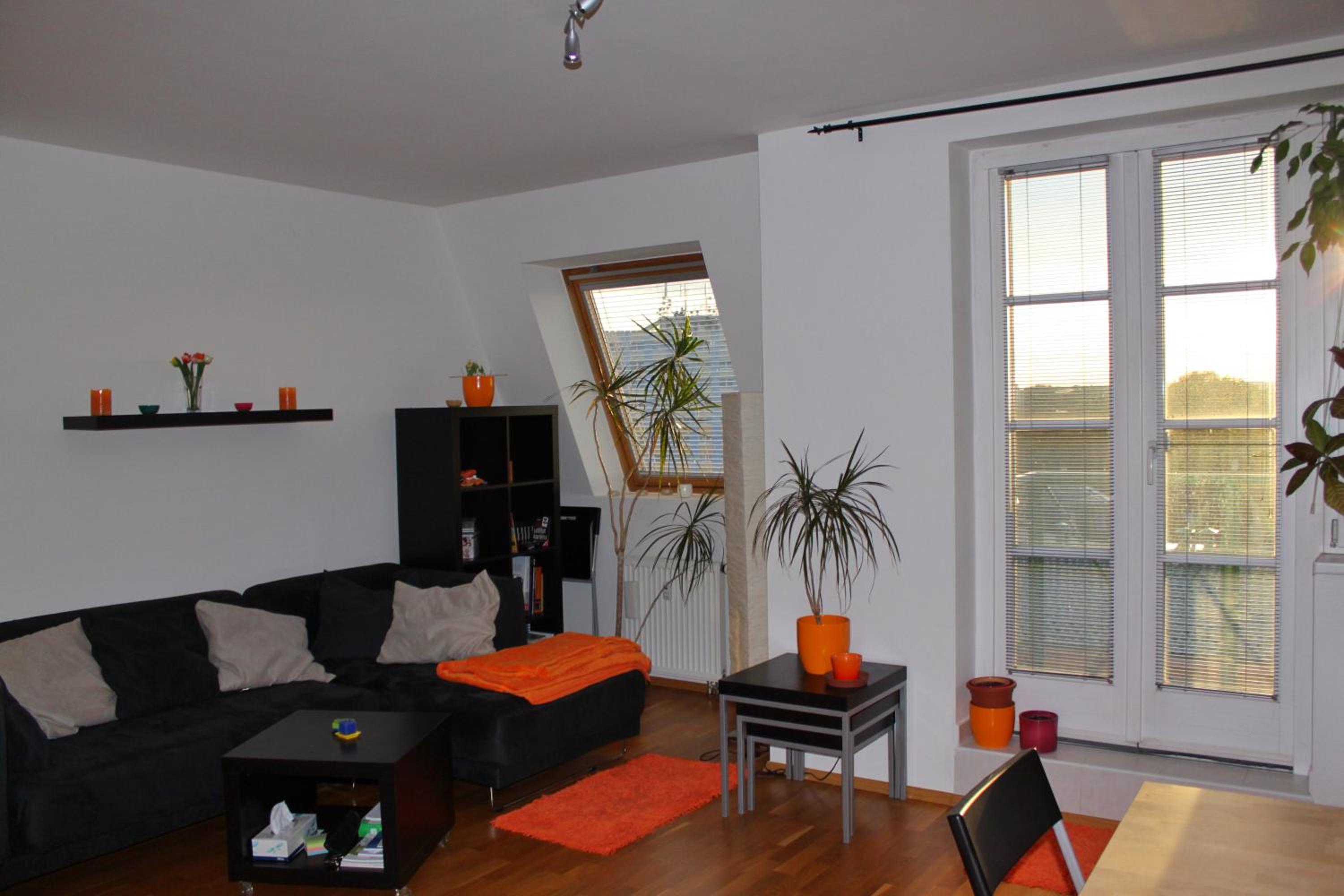 Sunny Two-story Apartment Kyje