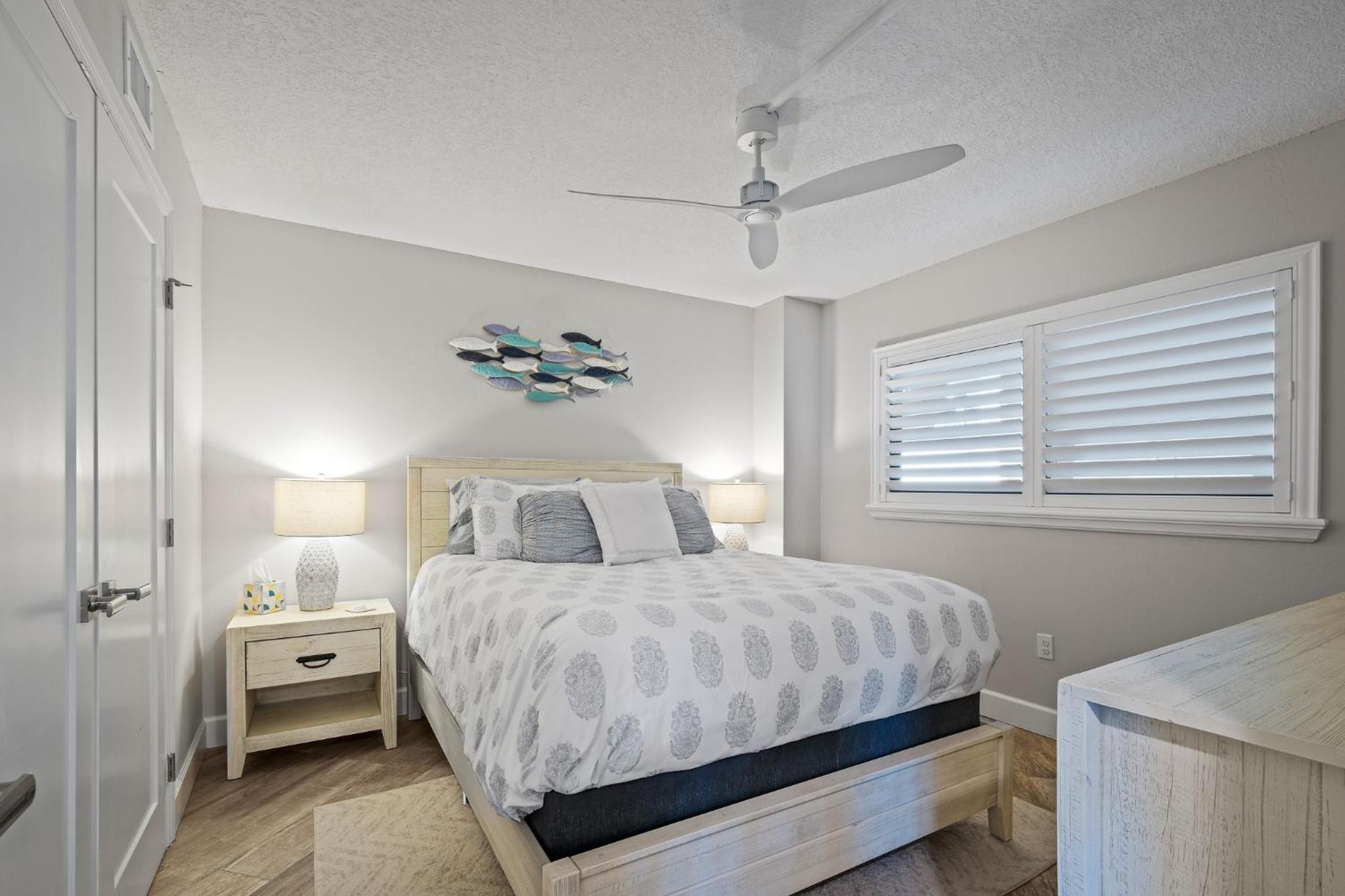 Stunning direct oceanfront condo with a balcony, hot tub, and heated pool