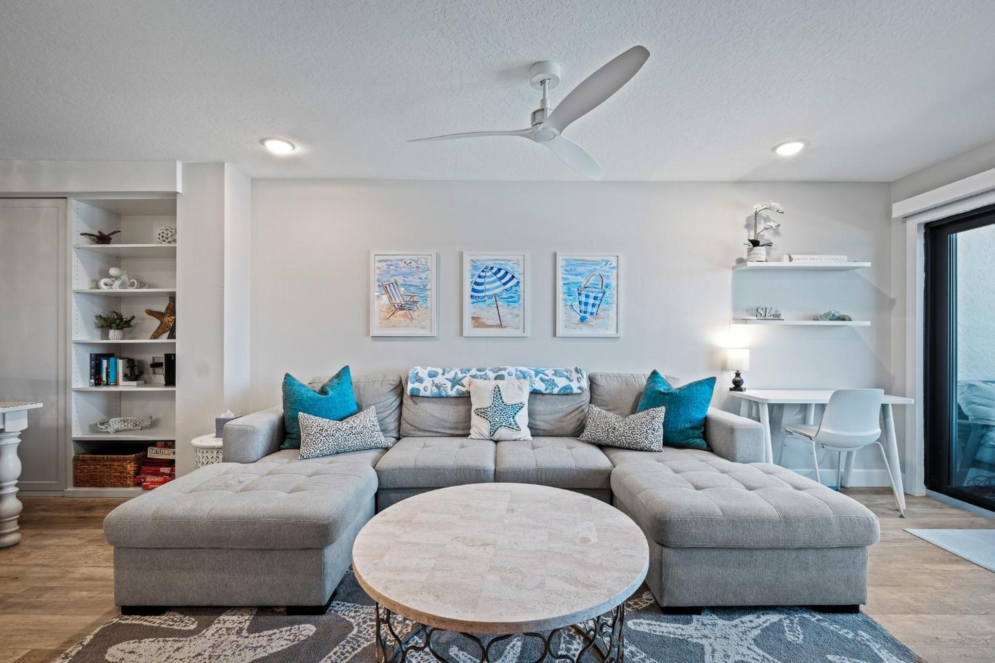 Stunning direct oceanfront condo with a balcony, hot tub, and heated pool