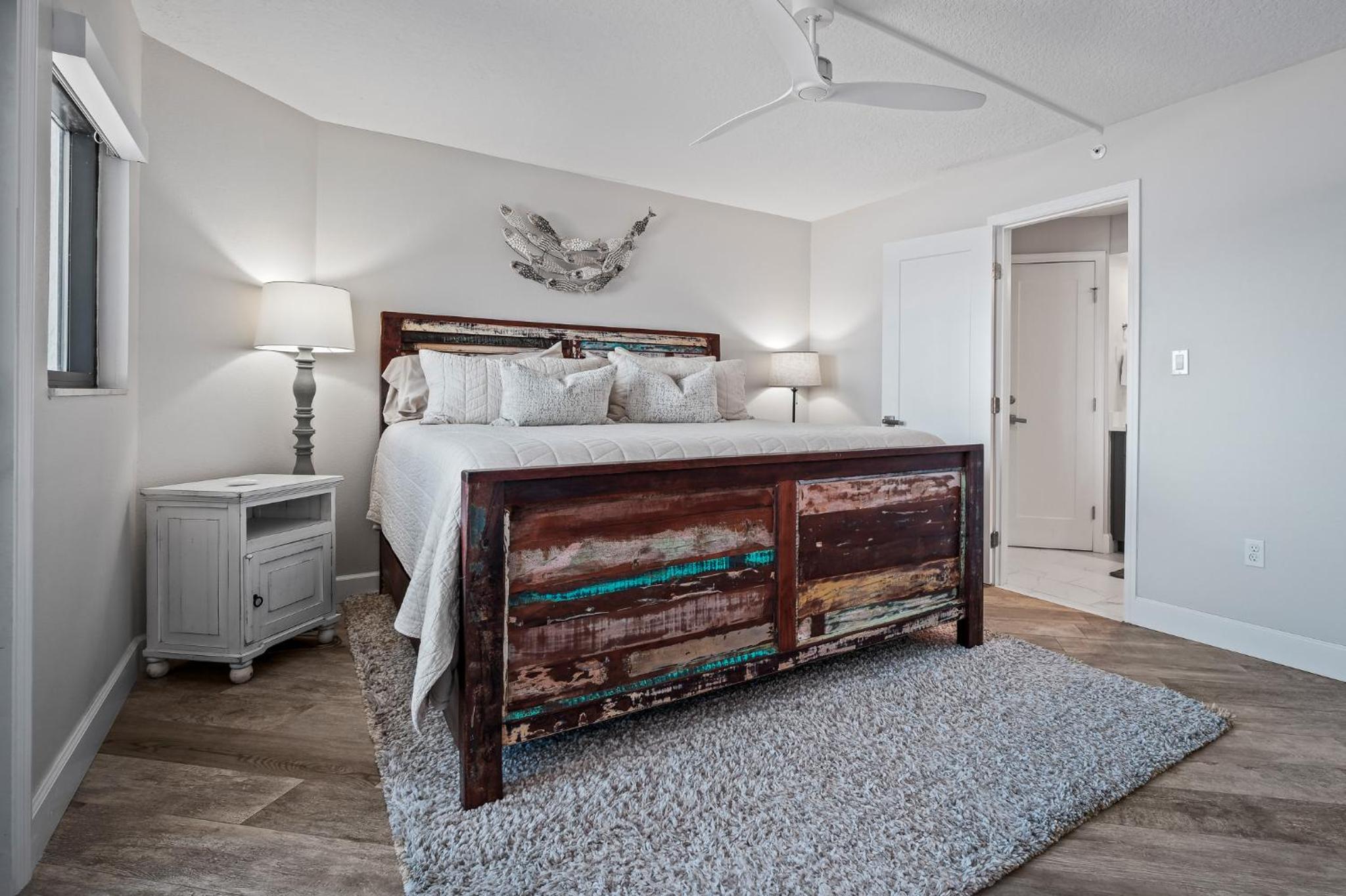 Stunning direct oceanfront condo with a balcony, hot tub, and heated pool