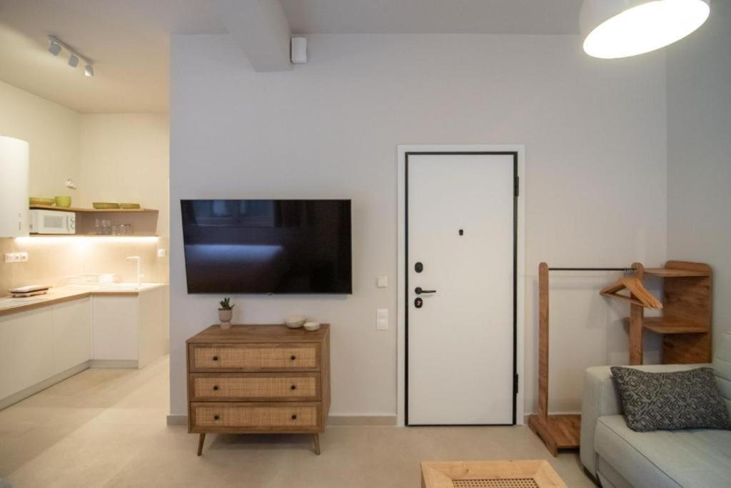 85 Urban Suites