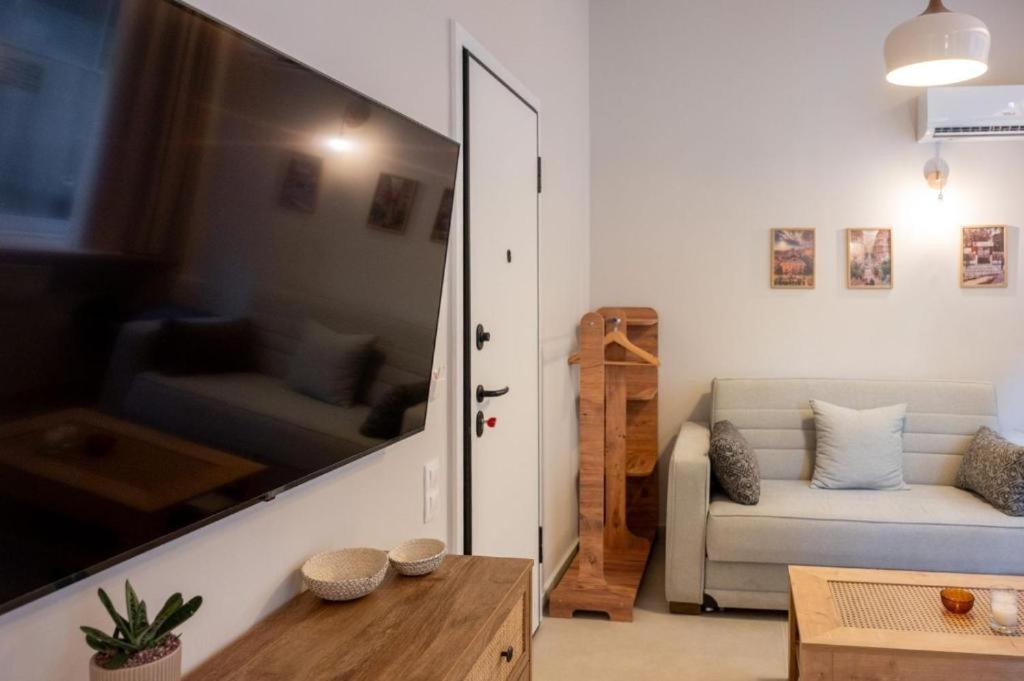 85 Urban Suites