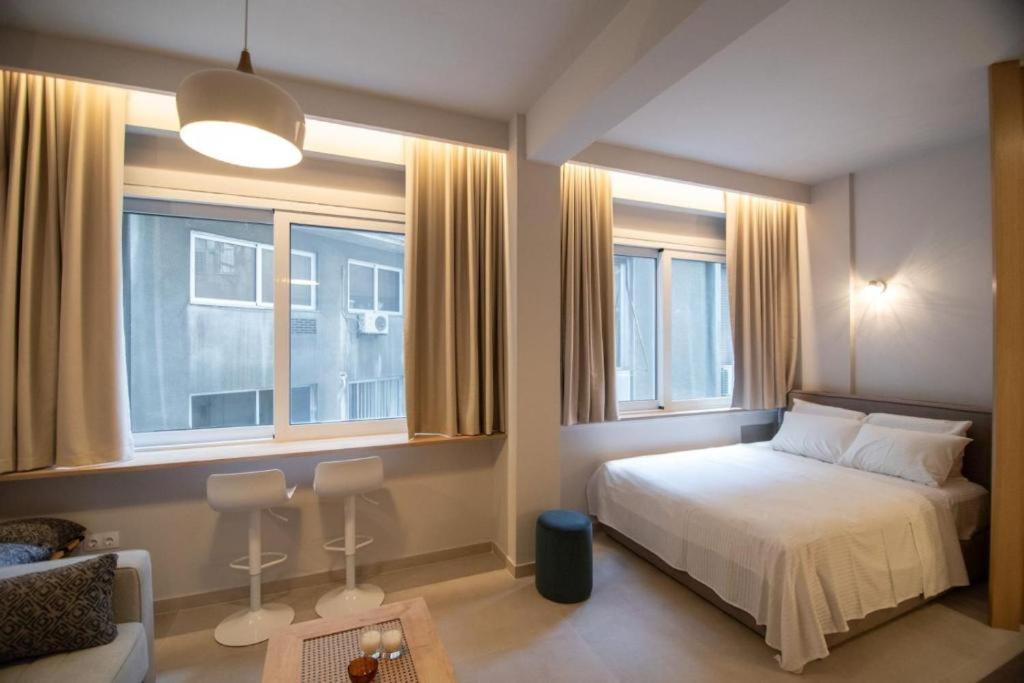 85 Urban Suites