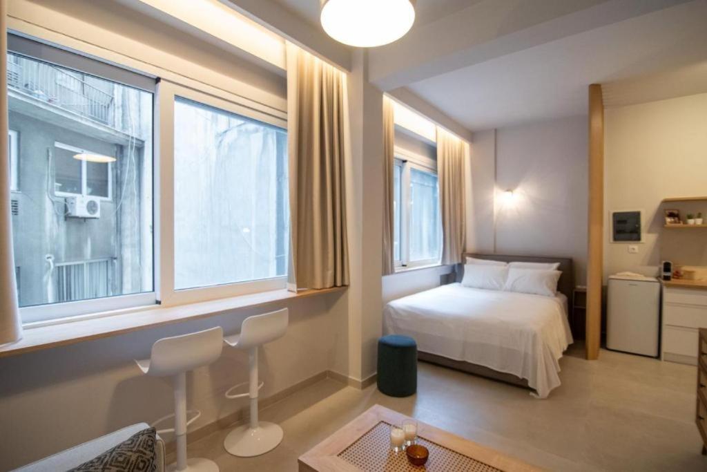 85 Urban Suites