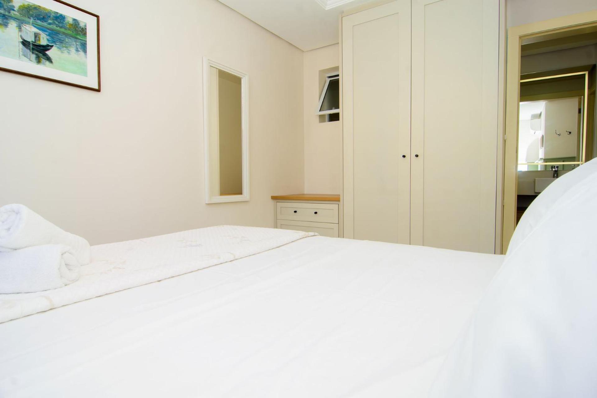 Apartamento amplo em Jurerê TF1181