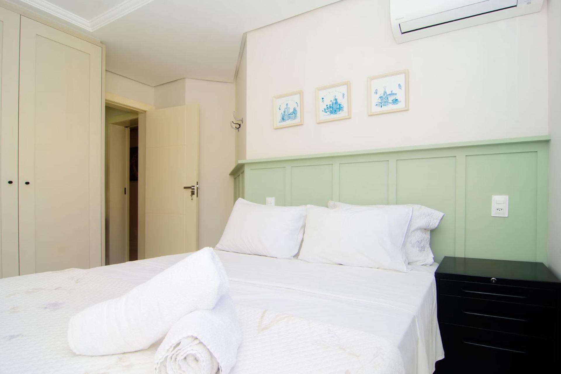 Apartamento amplo em Jurerê TF1181
