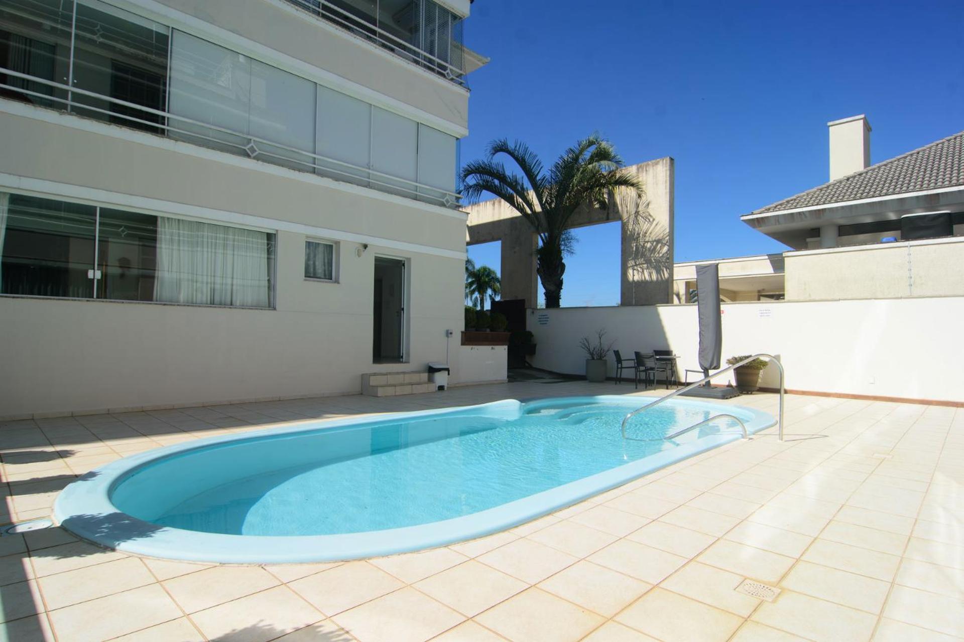 Apartamento amplo em Jurerê TF1181