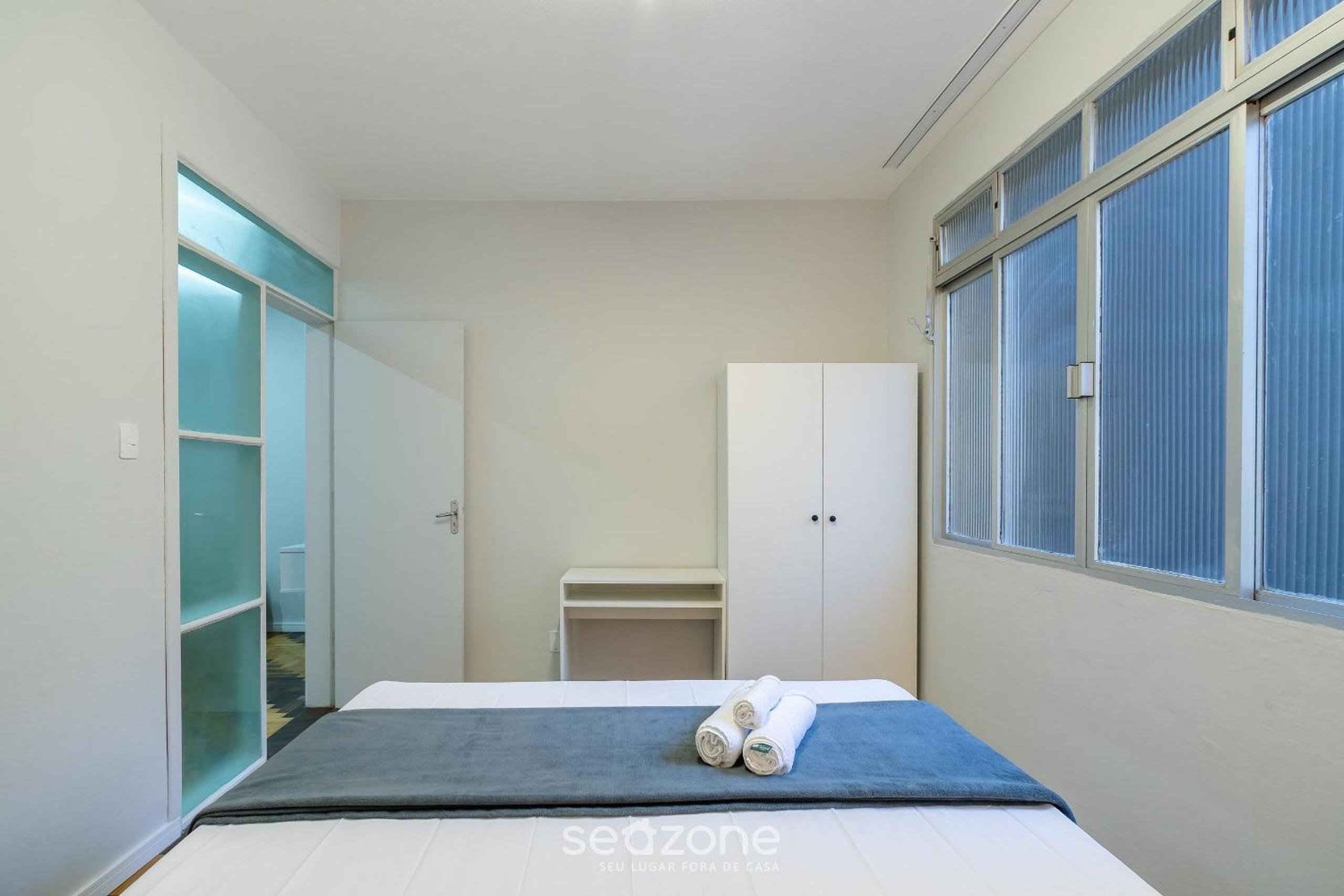1 Bedroom Apartment 750 m from North Beach CFA0508