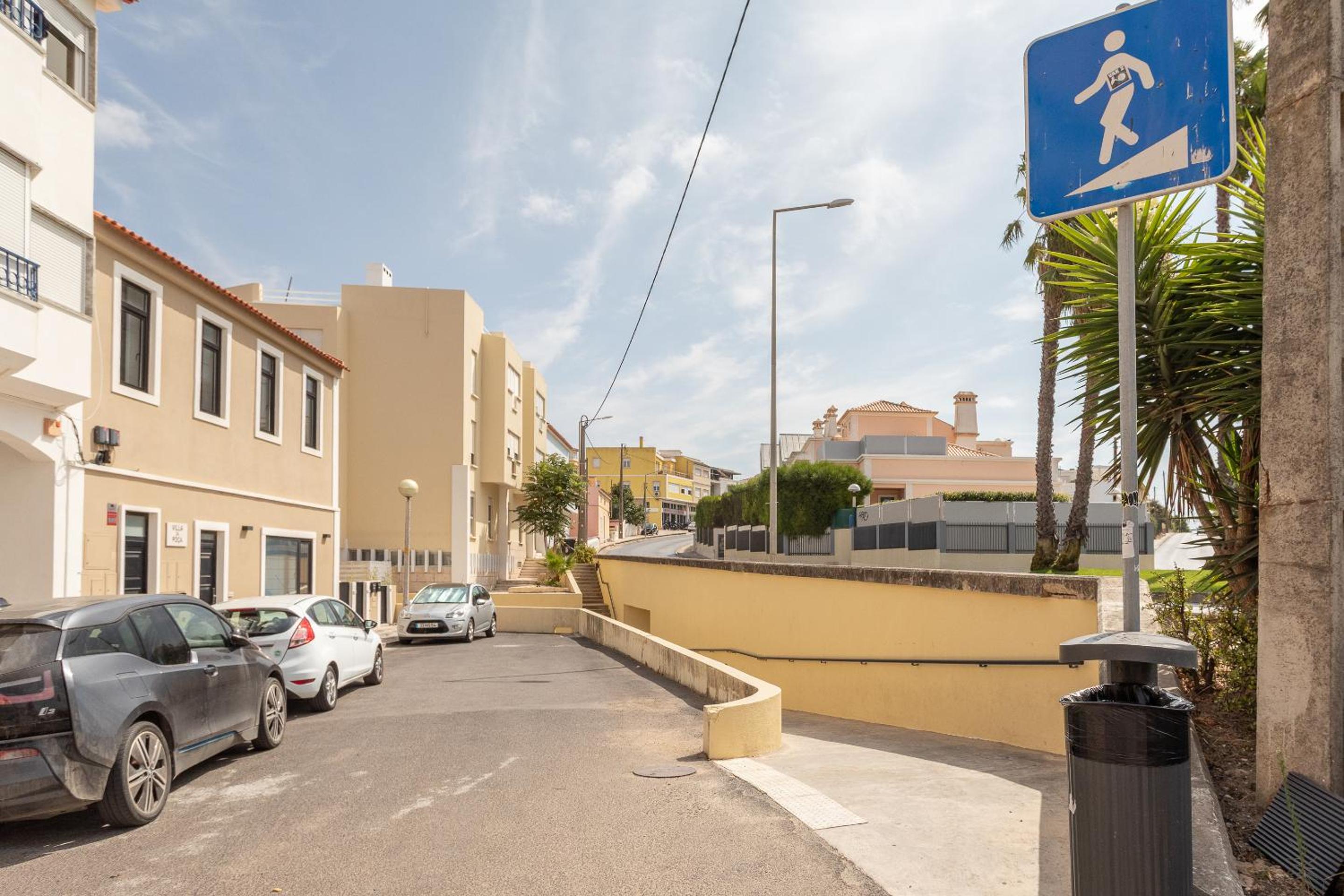 BeGuest Estoril Guesthouse
