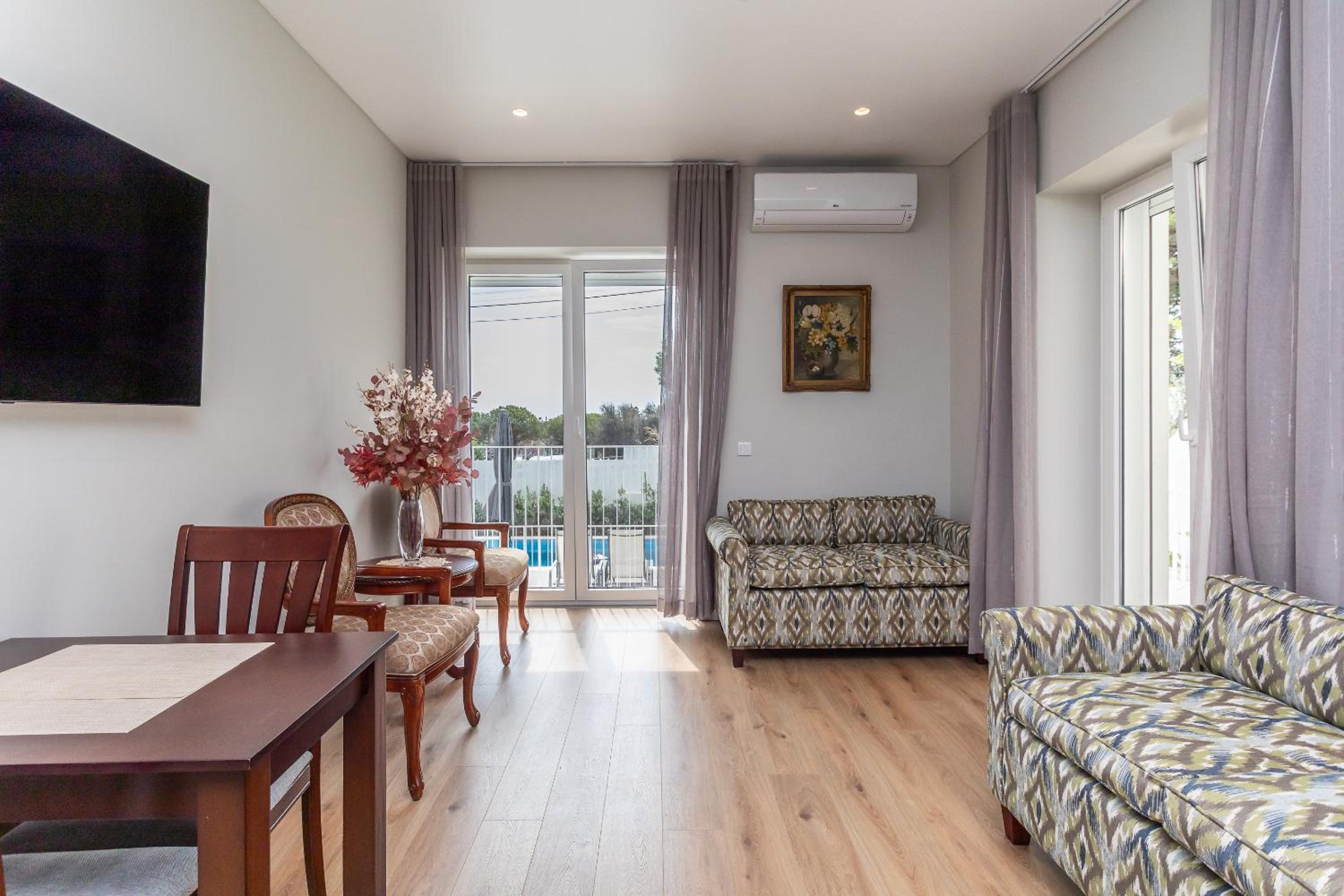 BeGuest Estoril Guesthouse