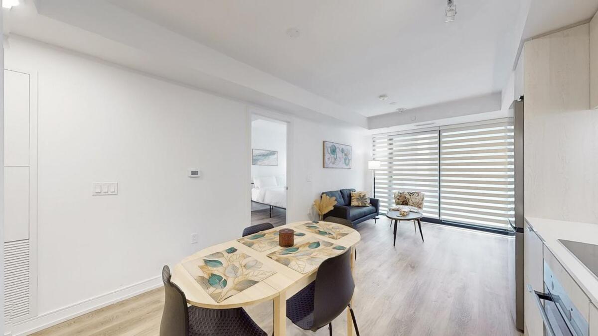 Cozy 2 Bdrm 2 Bath Entire Suite - Centre Hamilton