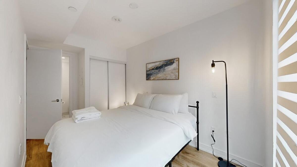 Cozy 2 Bdrm 2 Bath Entire Suite - Centre Hamilton