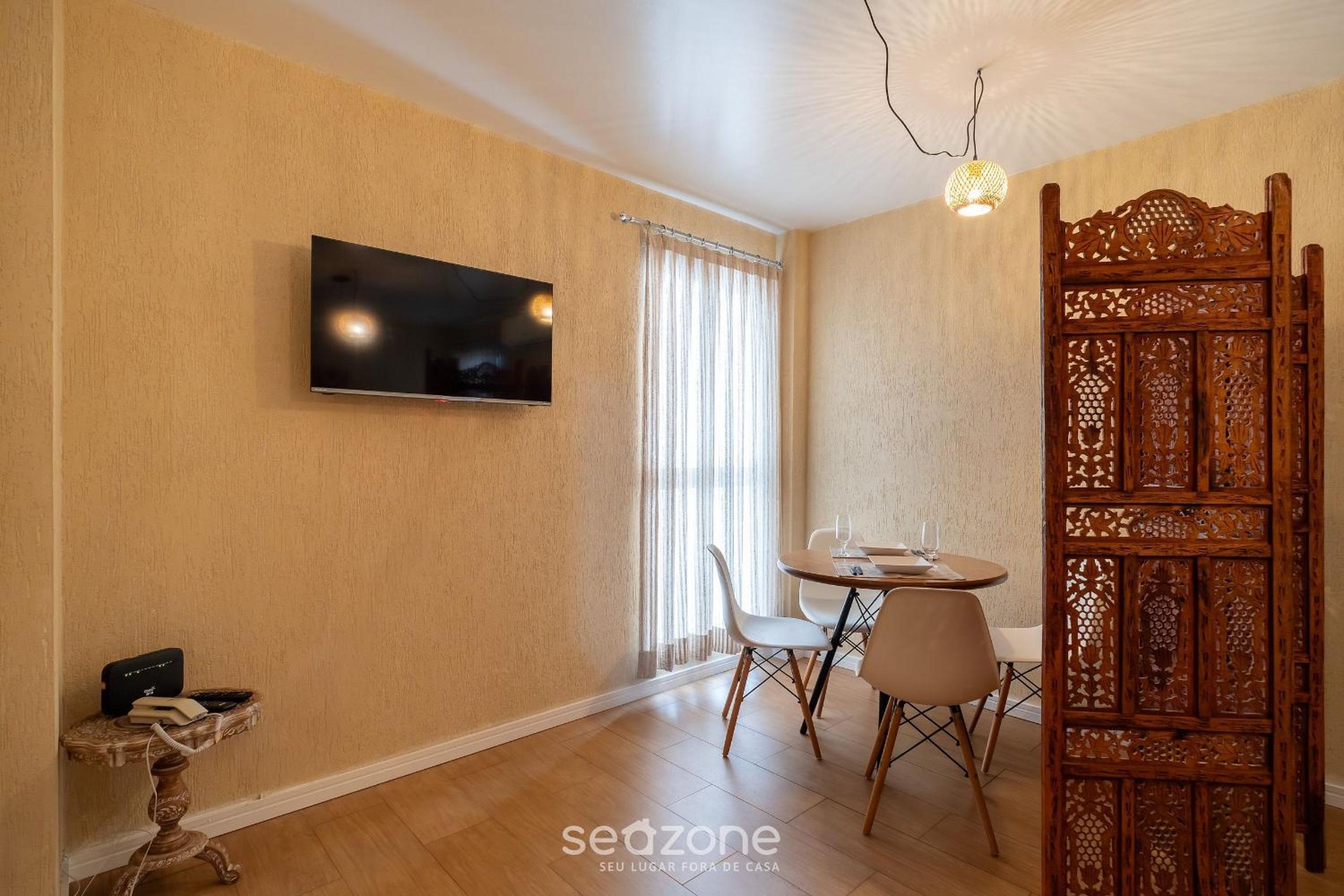 Modern Apartments 900 m from Beira-Mar Norte - EOX