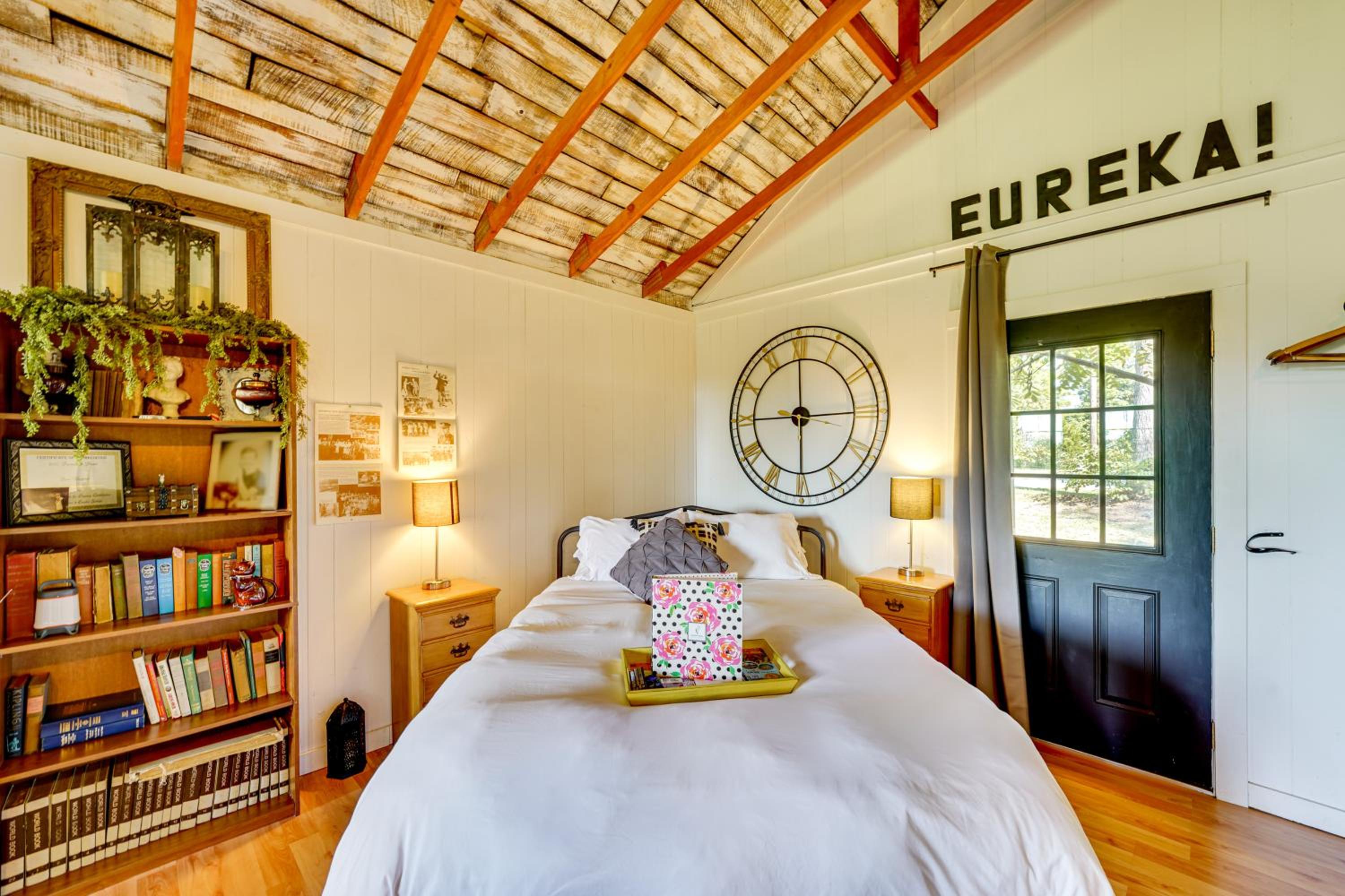 1 Mi to Downtown Eureka Springs Studio Retreat