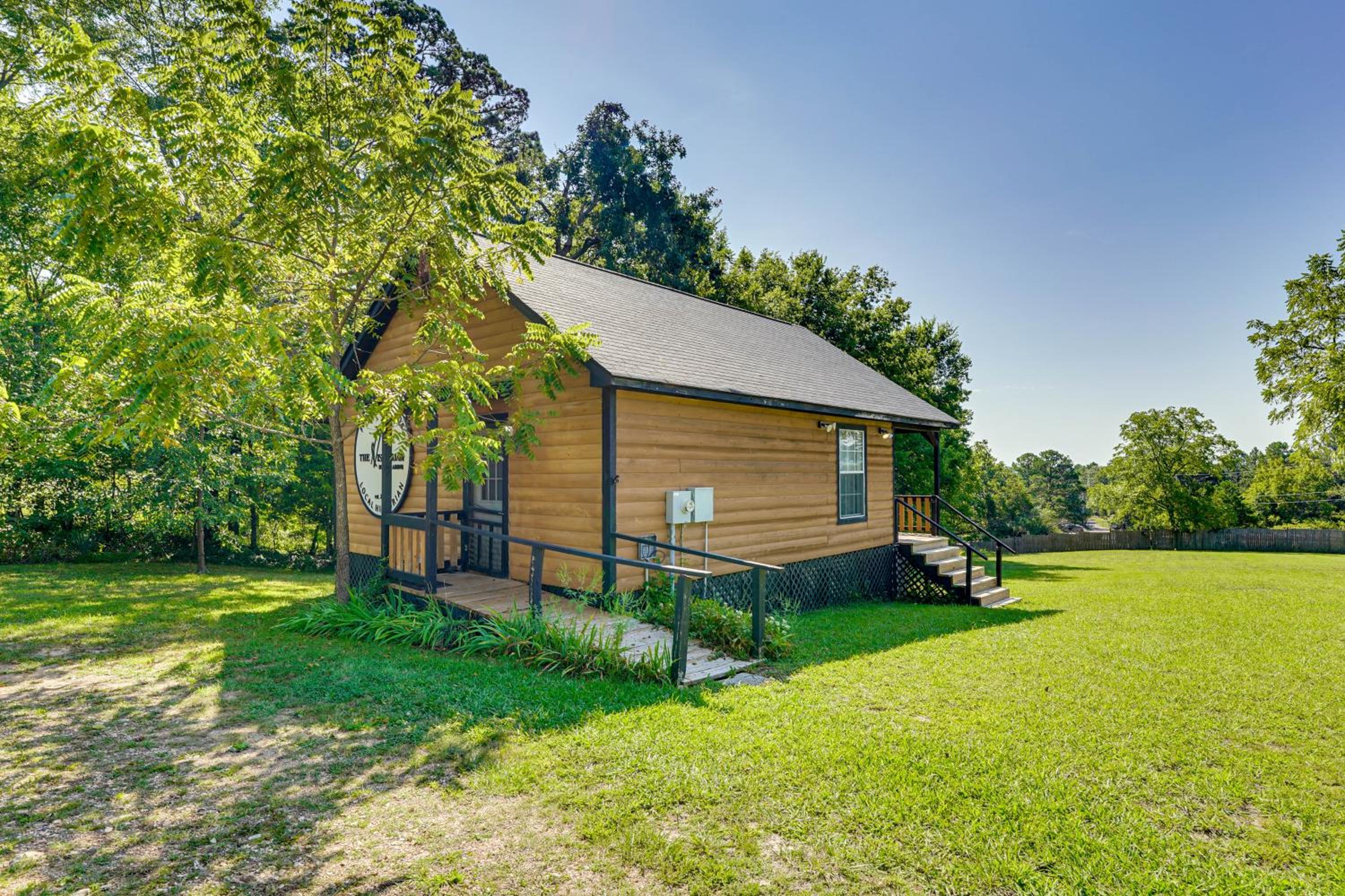 1 Mi to Downtown Eureka Springs Studio Retreat