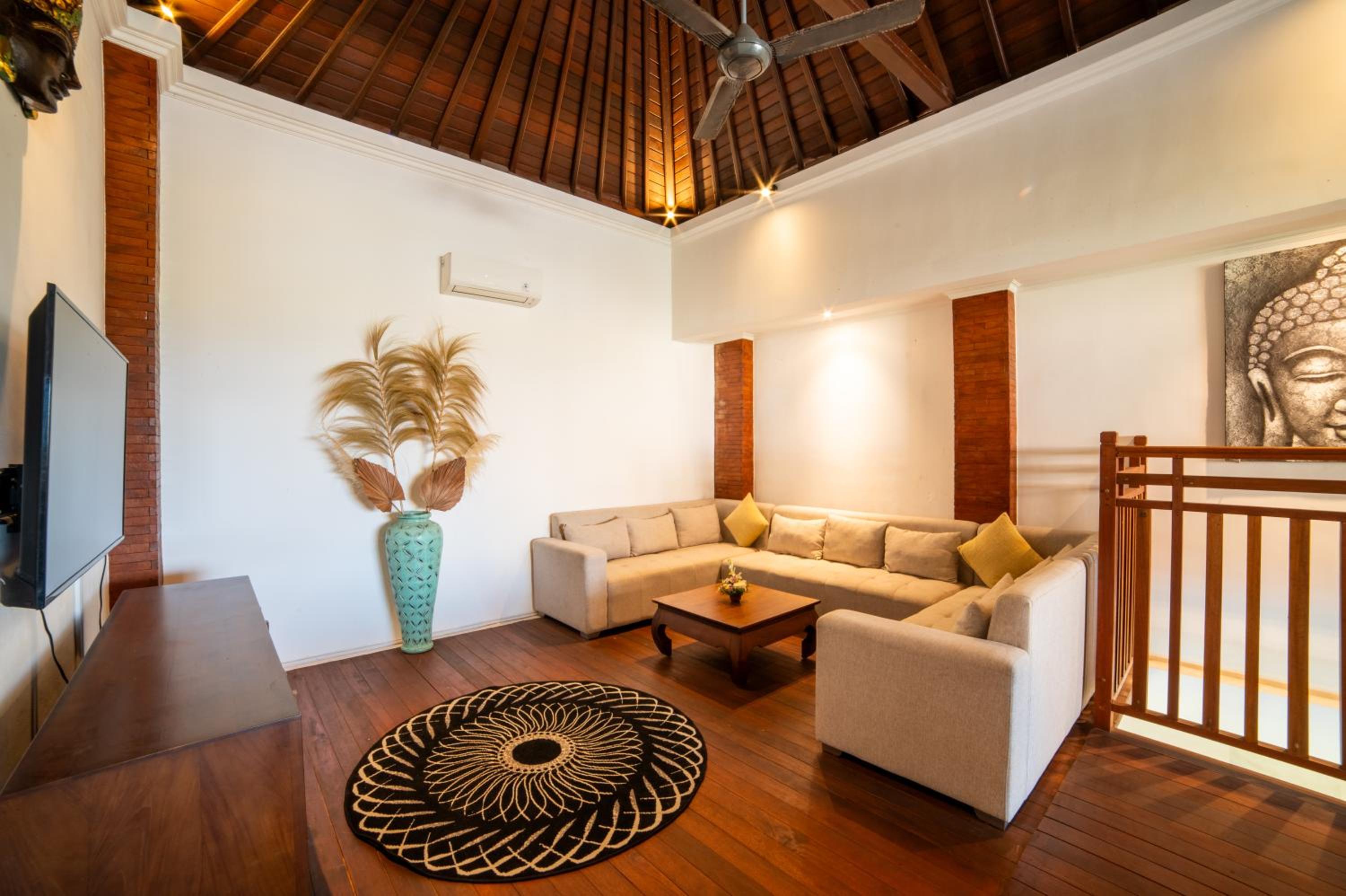 Island Getaway Villa